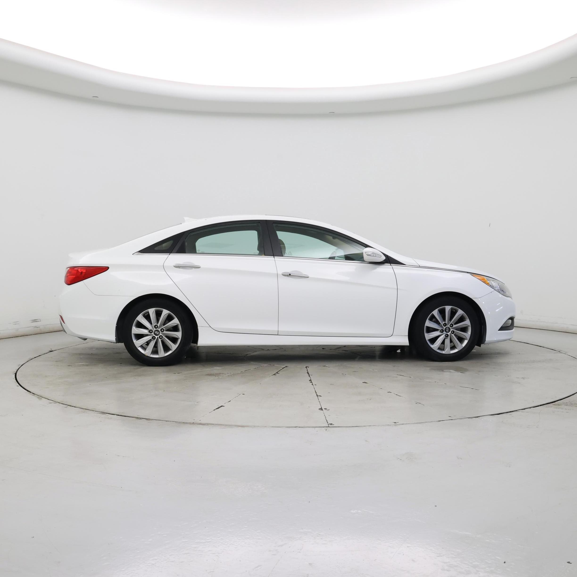 Thumbnail: 2014 Hyundai Sonata - 7