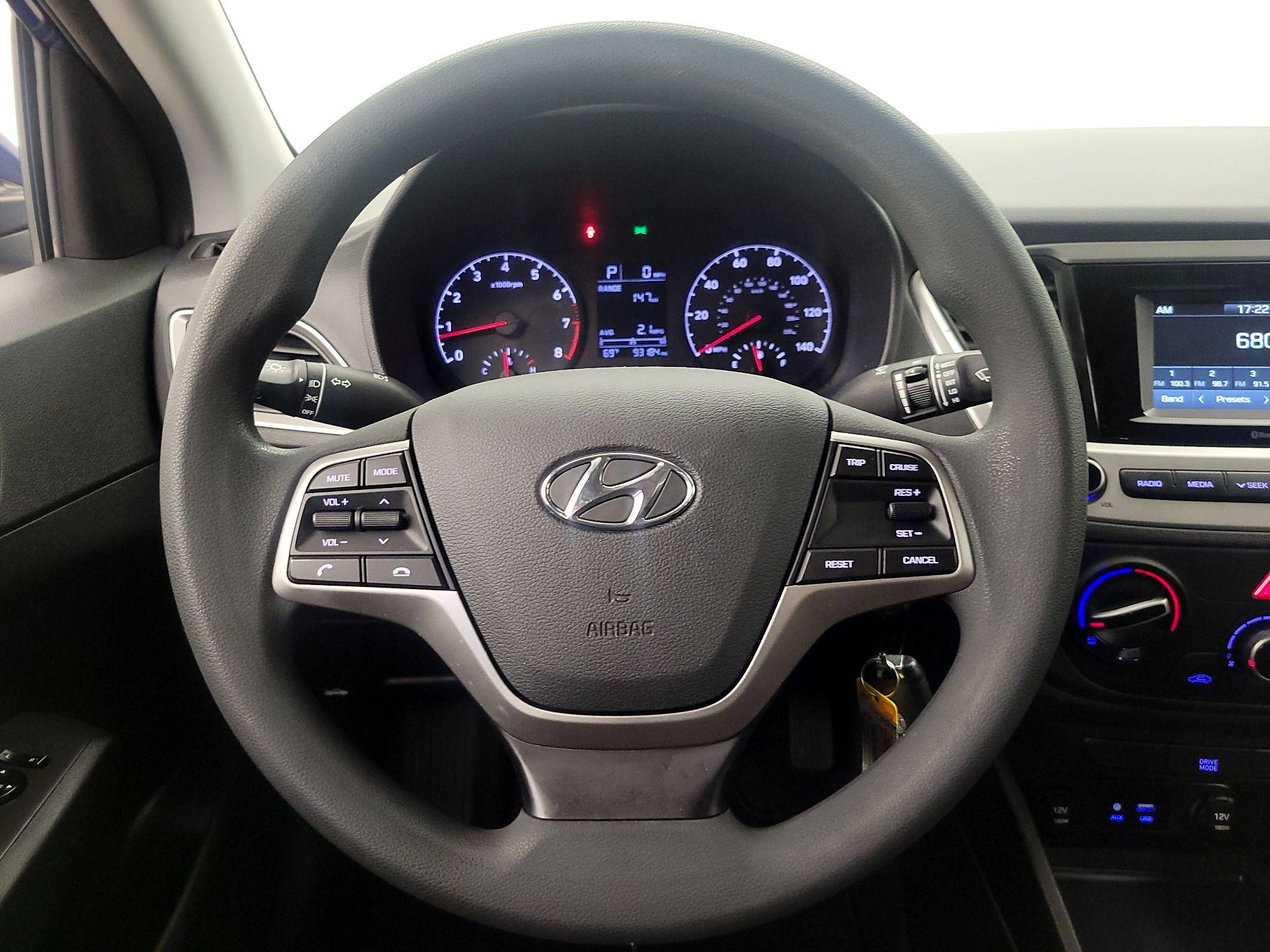 Thumbnail: 2019 Hyundai Accent - 10
