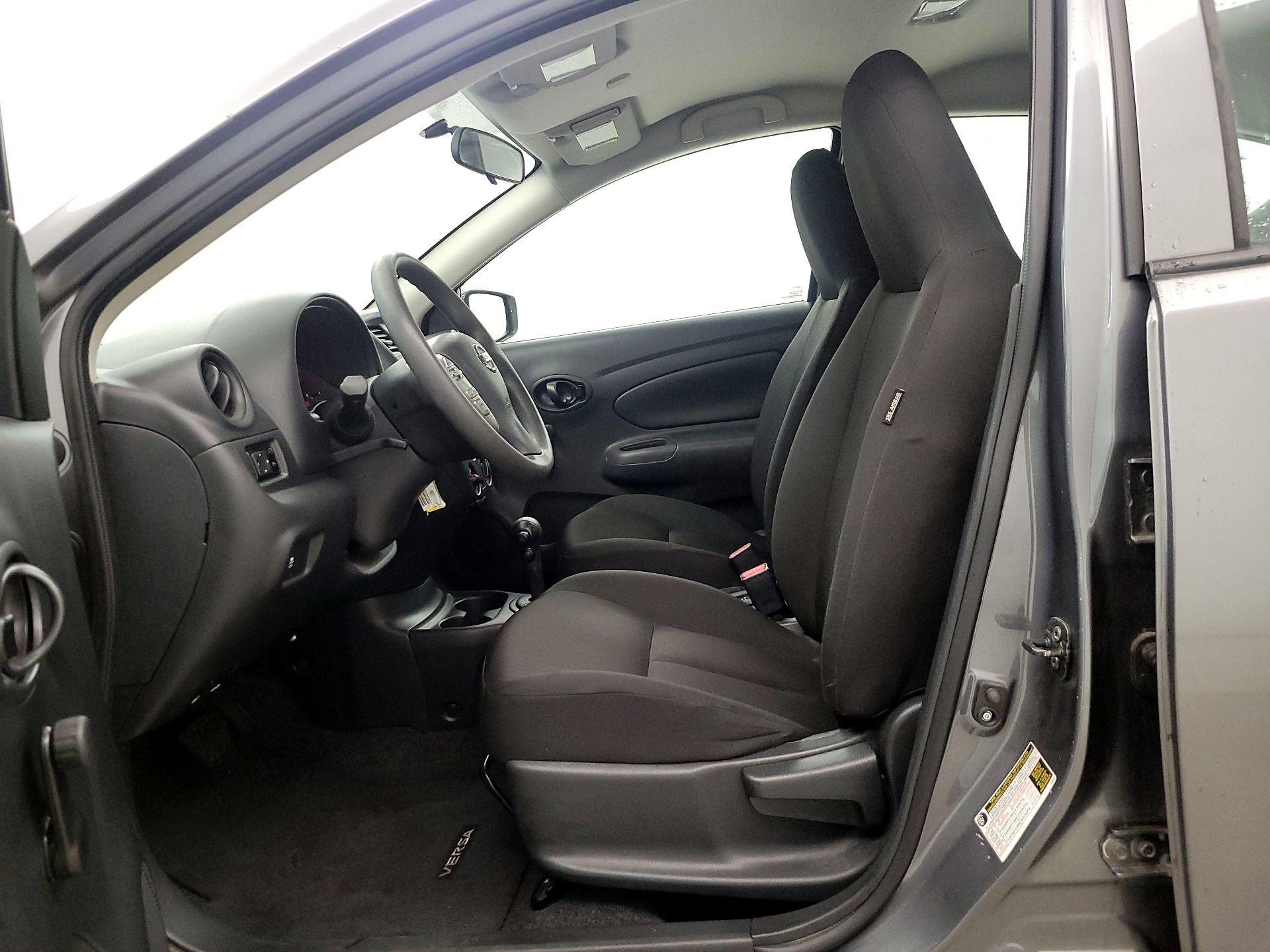 Thumbnail: 2016 Nissan Versa - 11