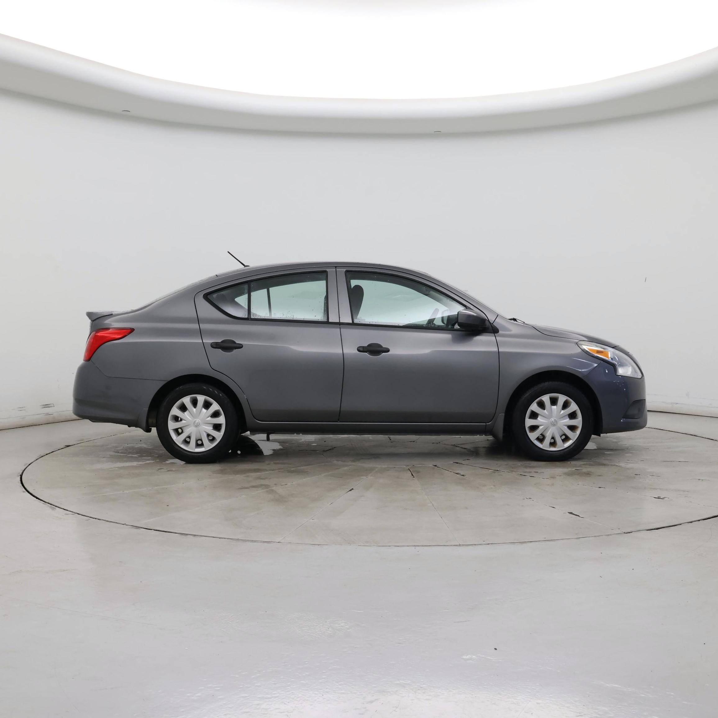 Thumbnail: 2016 Nissan Versa - 7