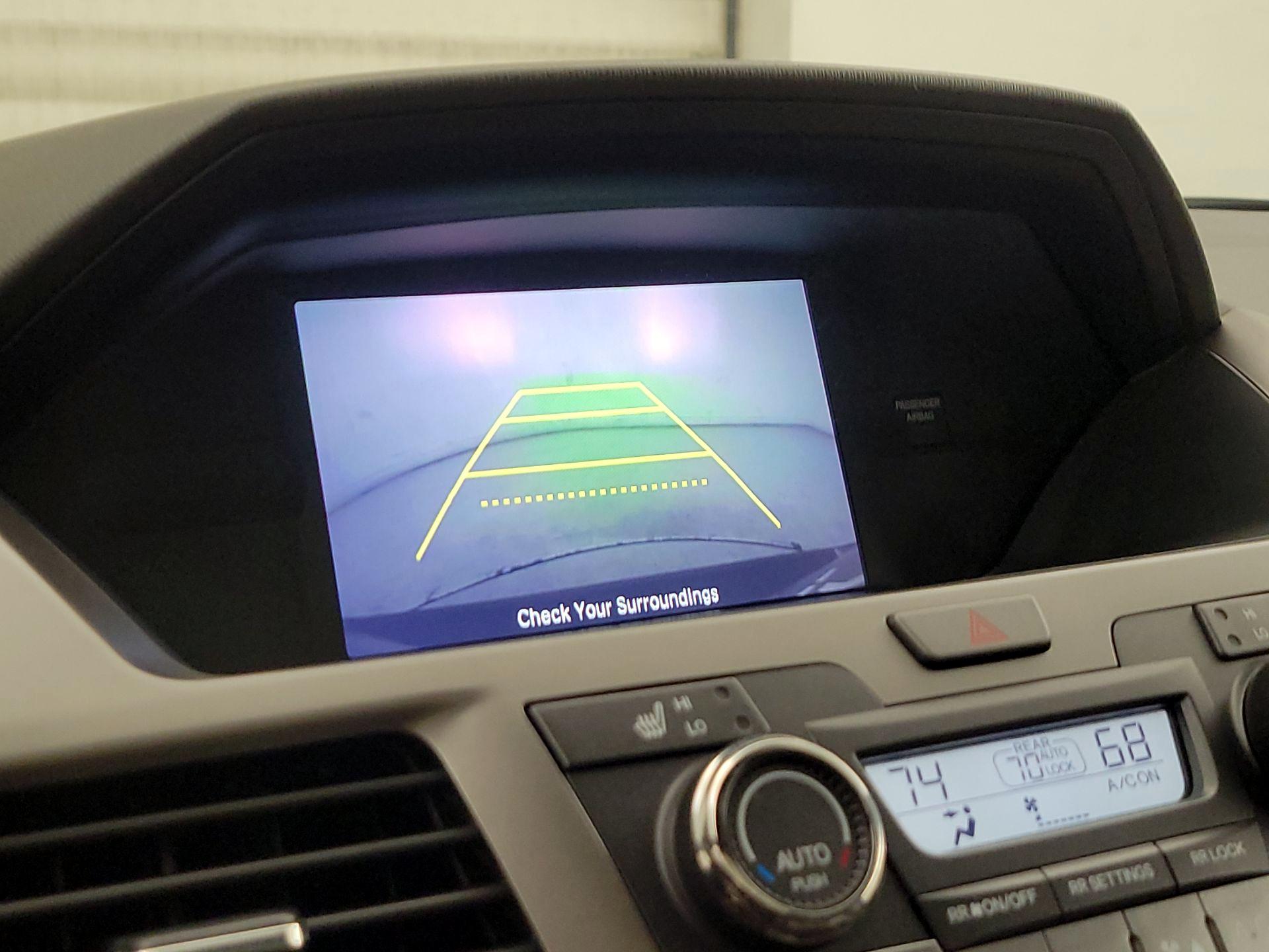 Thumbnail: 2016 Honda Odyssey - 14