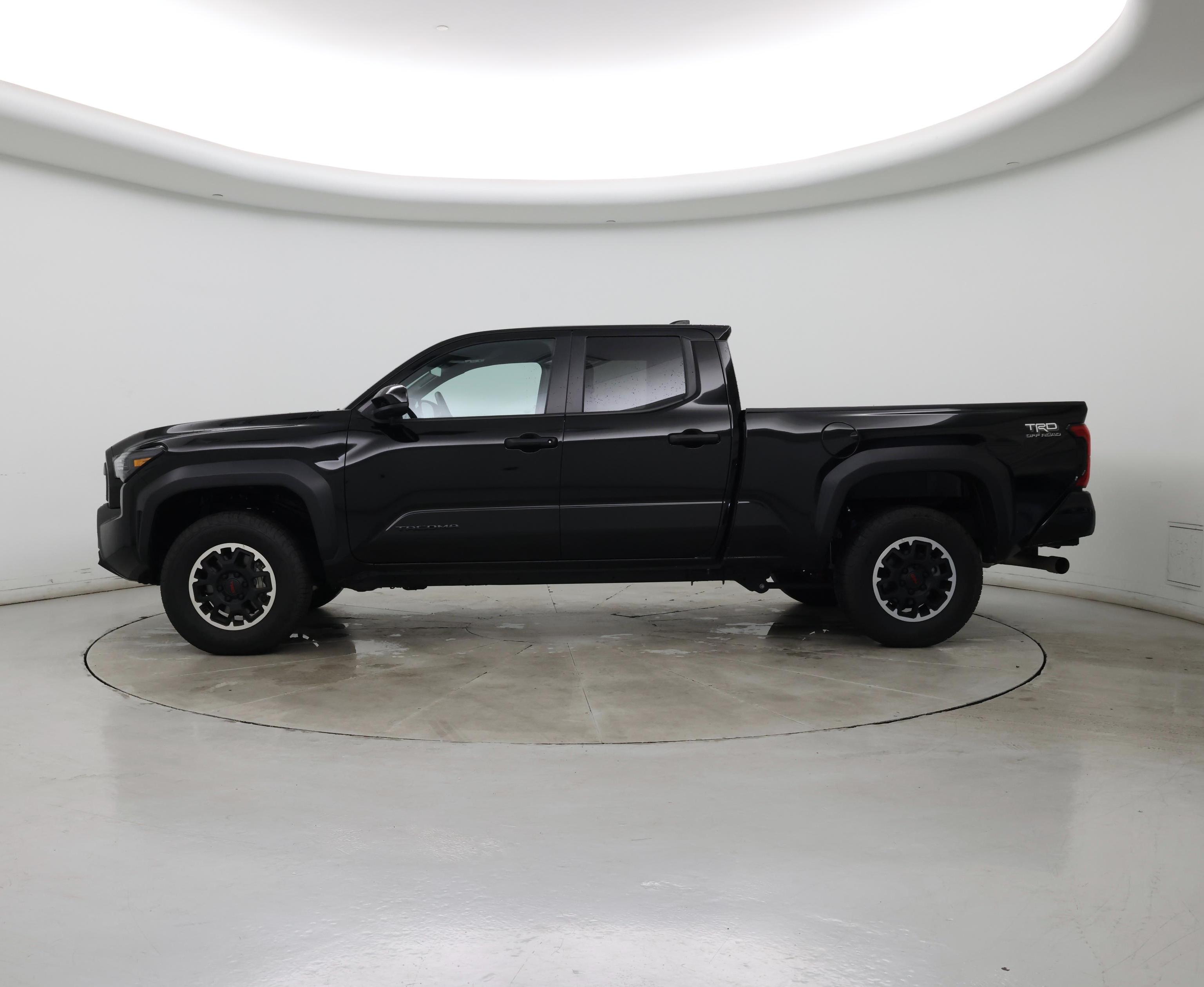 Thumbnail: 2024 Toyota Tacoma - 3