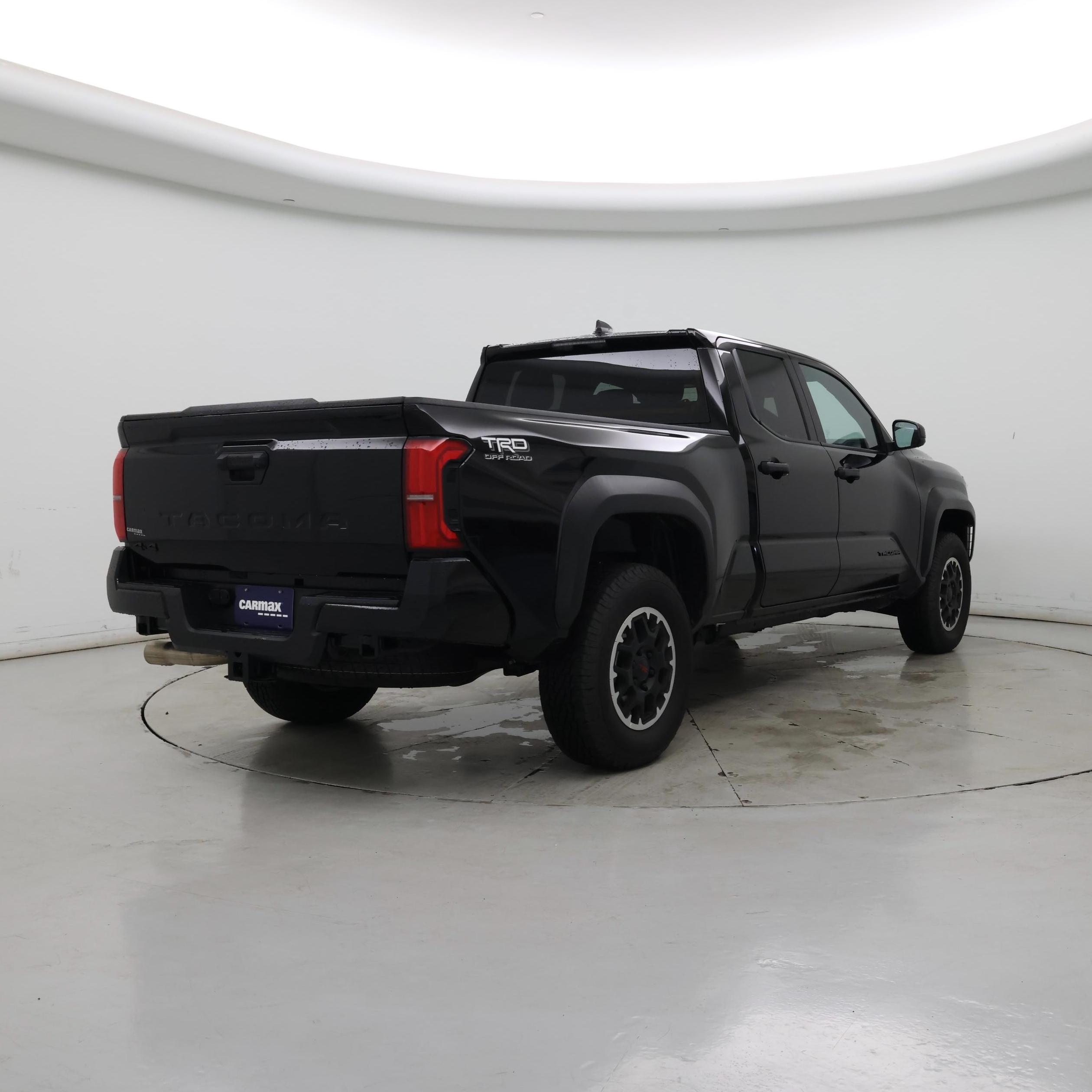 Thumbnail: 2024 Toyota Tacoma - 8