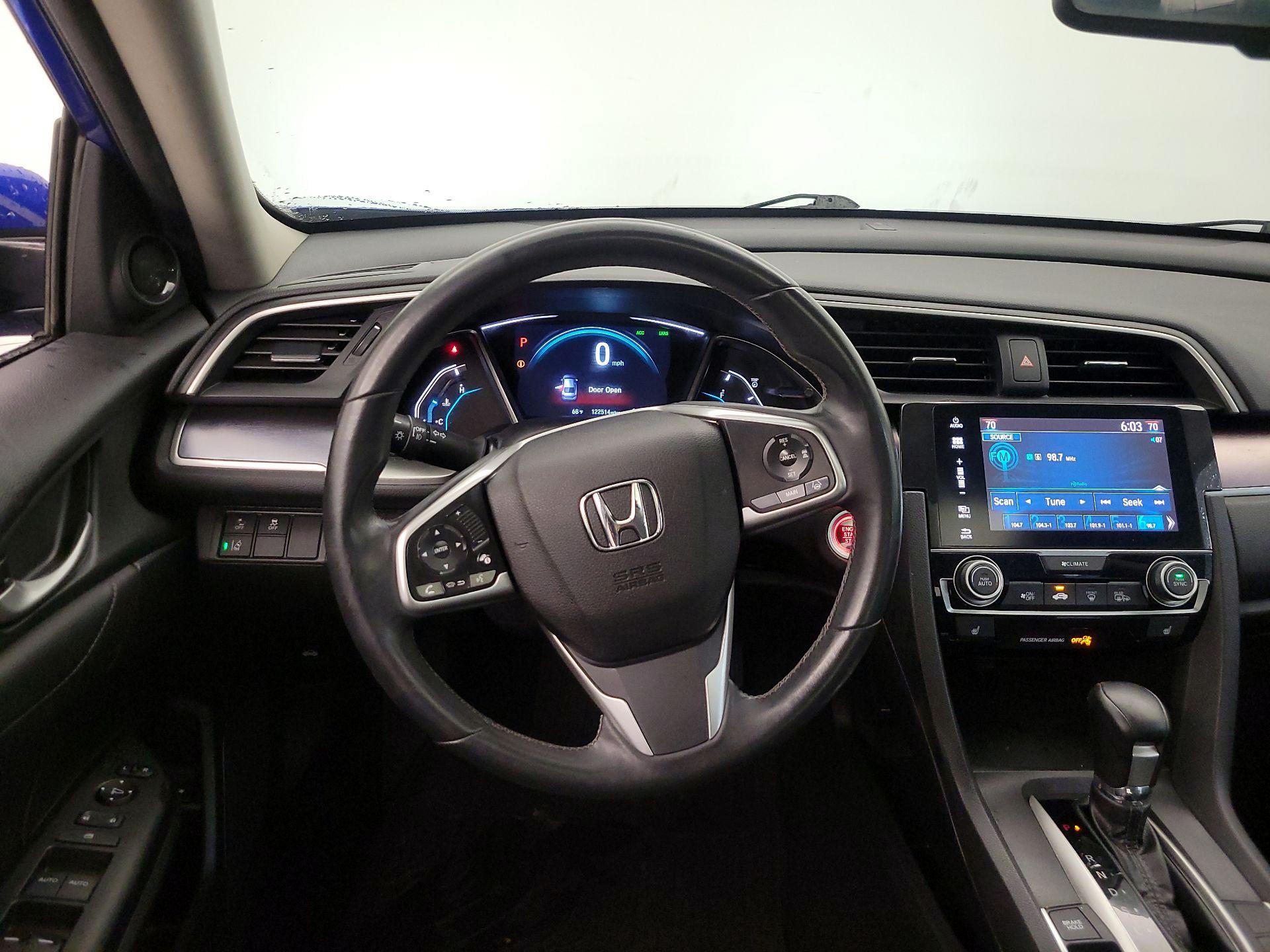Thumbnail: 2016 Honda Civic - 10