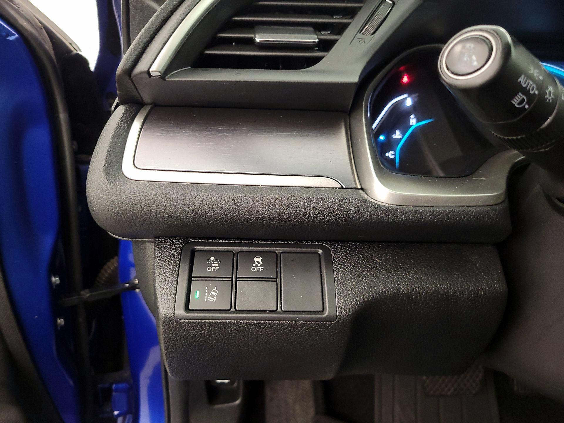 Thumbnail: 2016 Honda Civic - 13