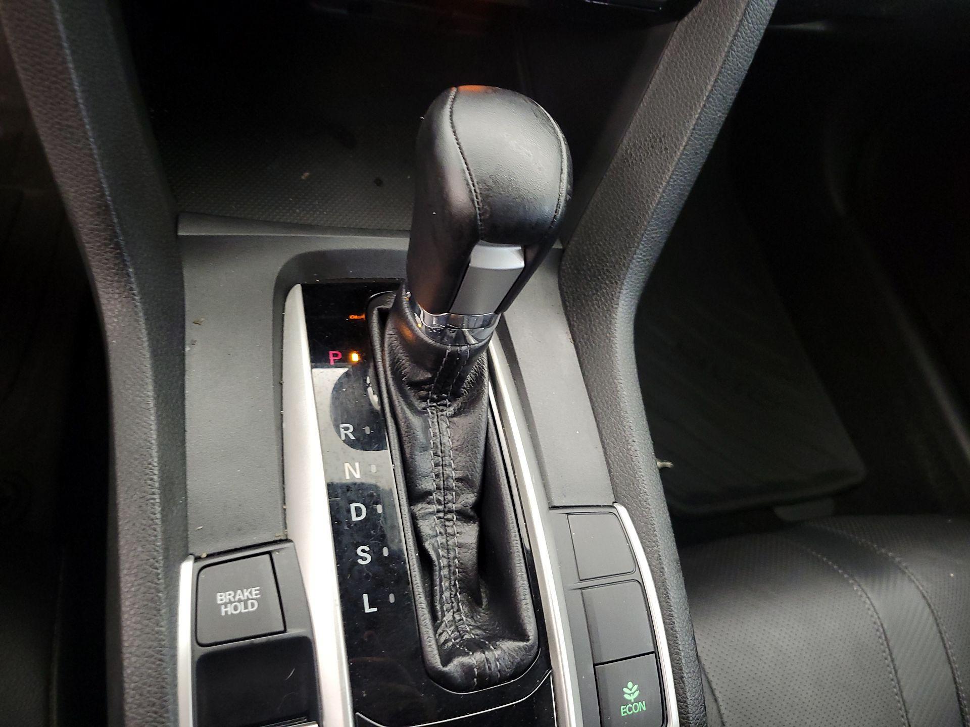 Thumbnail: 2016 Honda Civic - 17