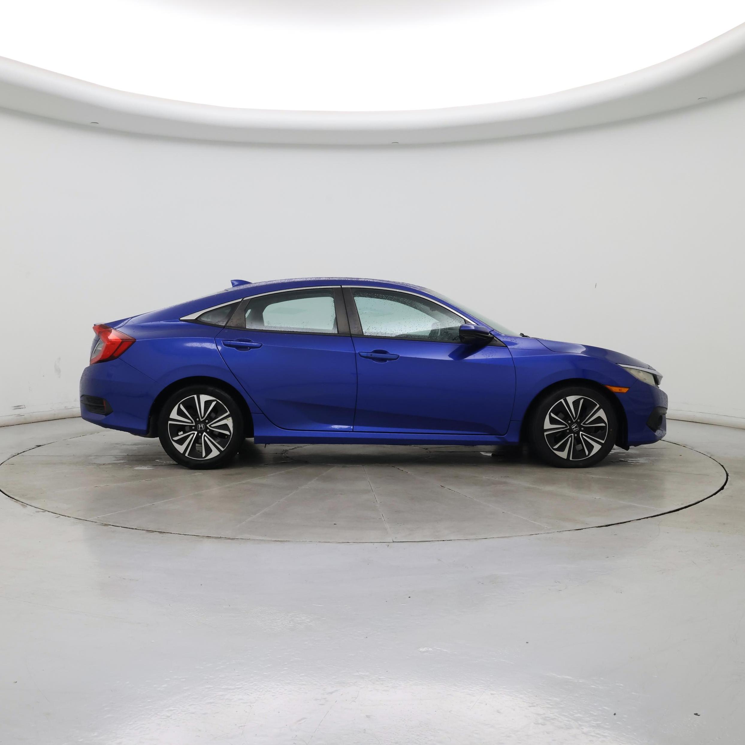 Thumbnail: 2016 Honda Civic - 7