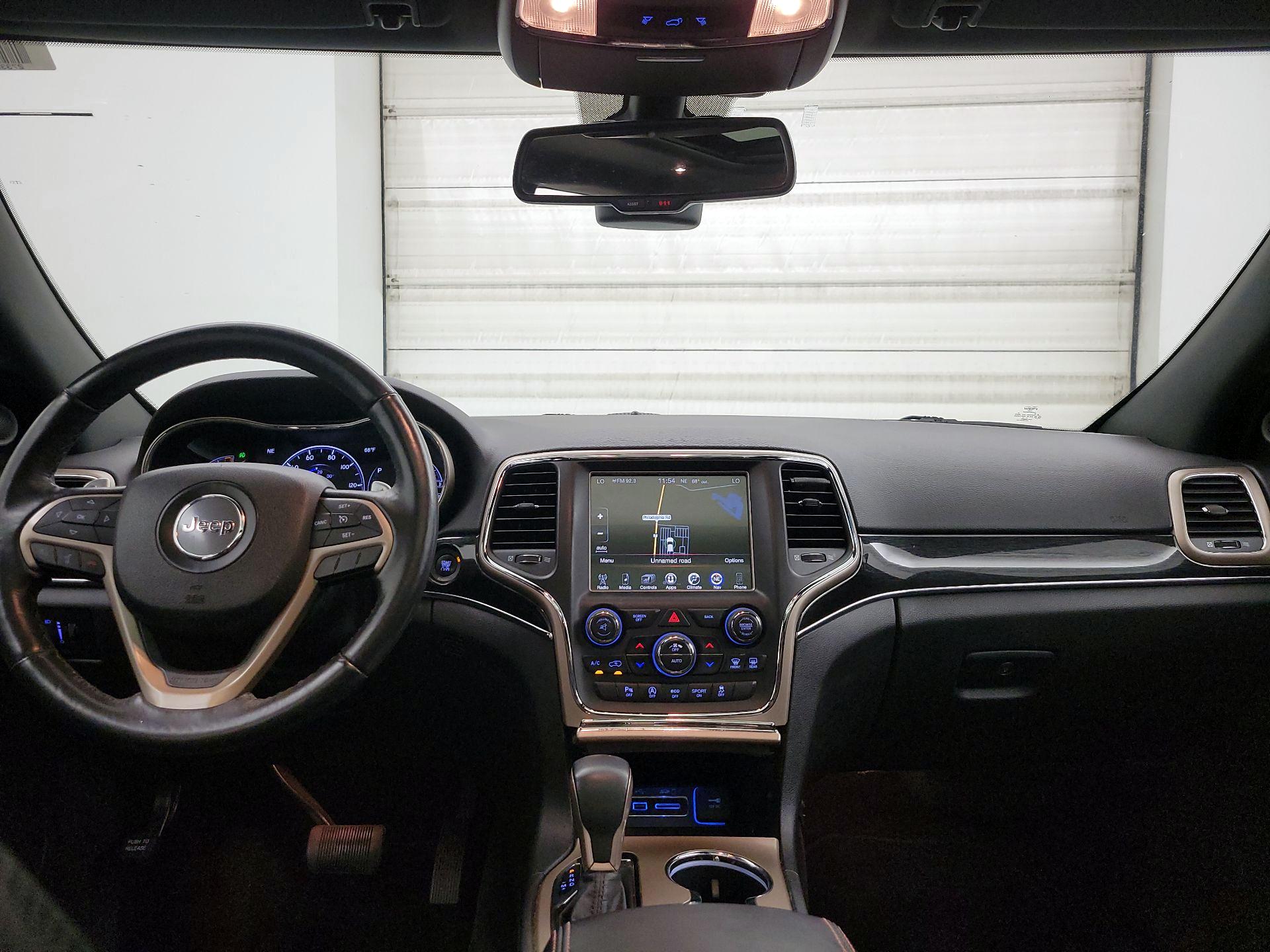 Thumbnail: 2016 Jeep Grand Cherokee - 9