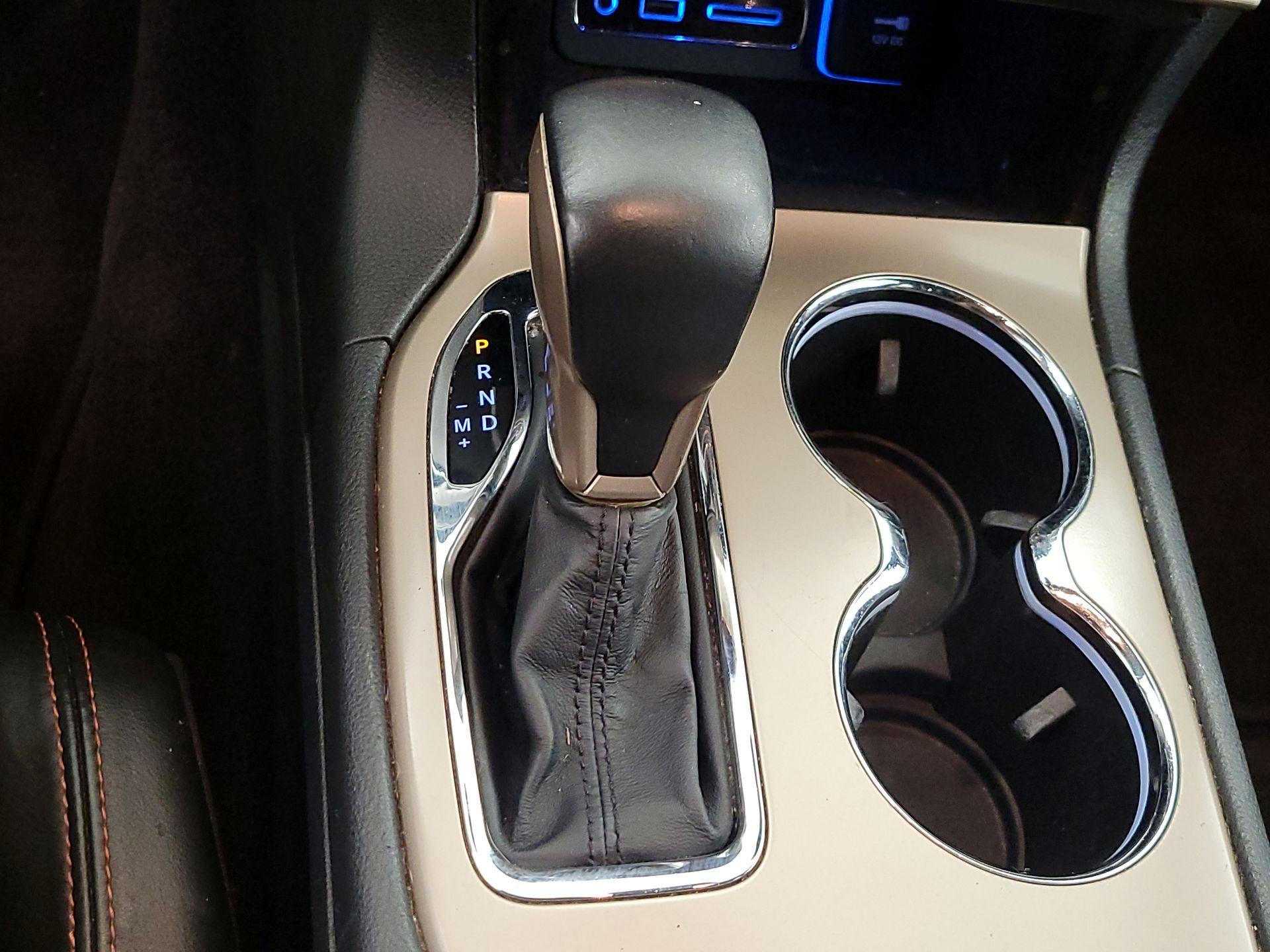 Thumbnail: 2016 Jeep Grand Cherokee - 18