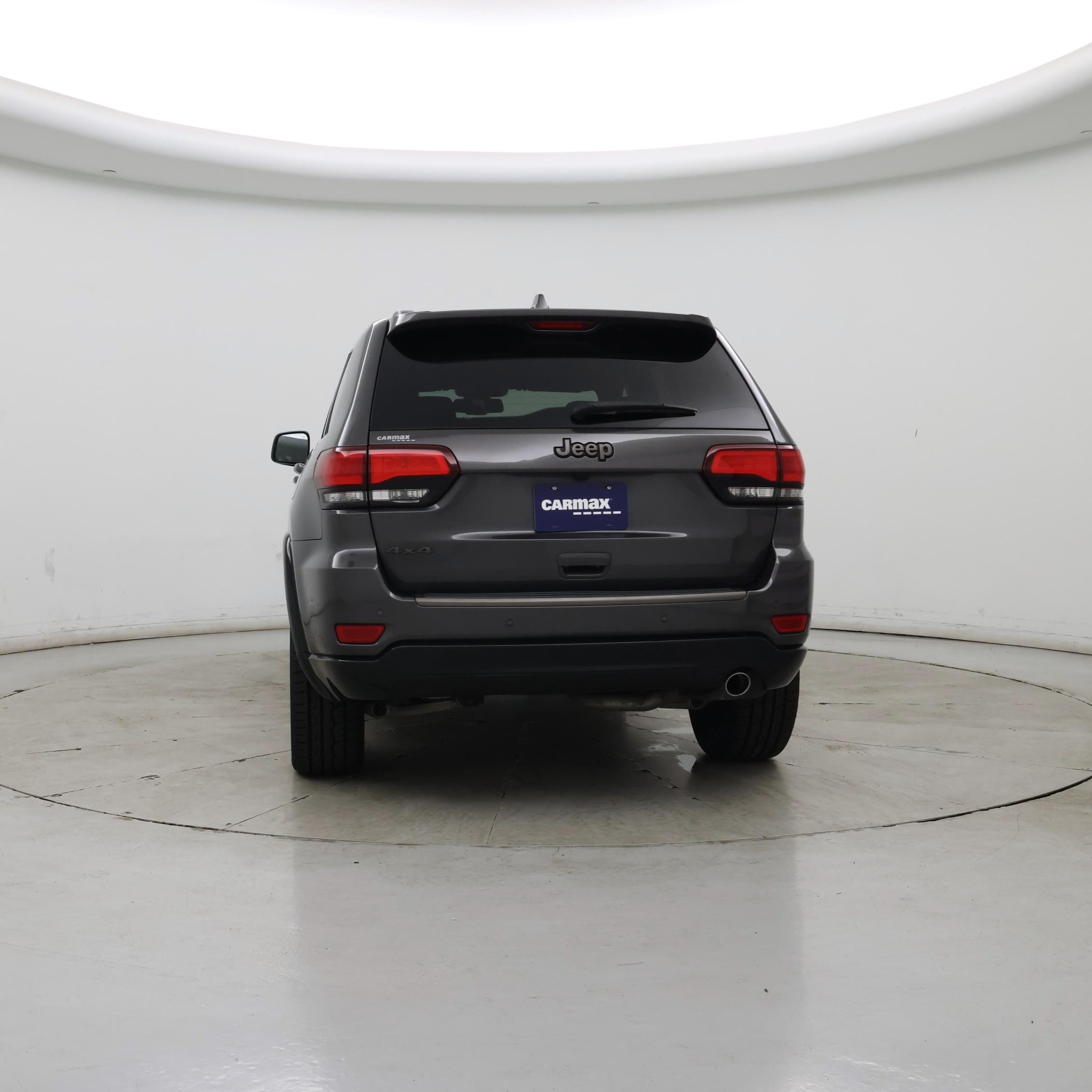 Thumbnail: 2016 Jeep Grand Cherokee - 6