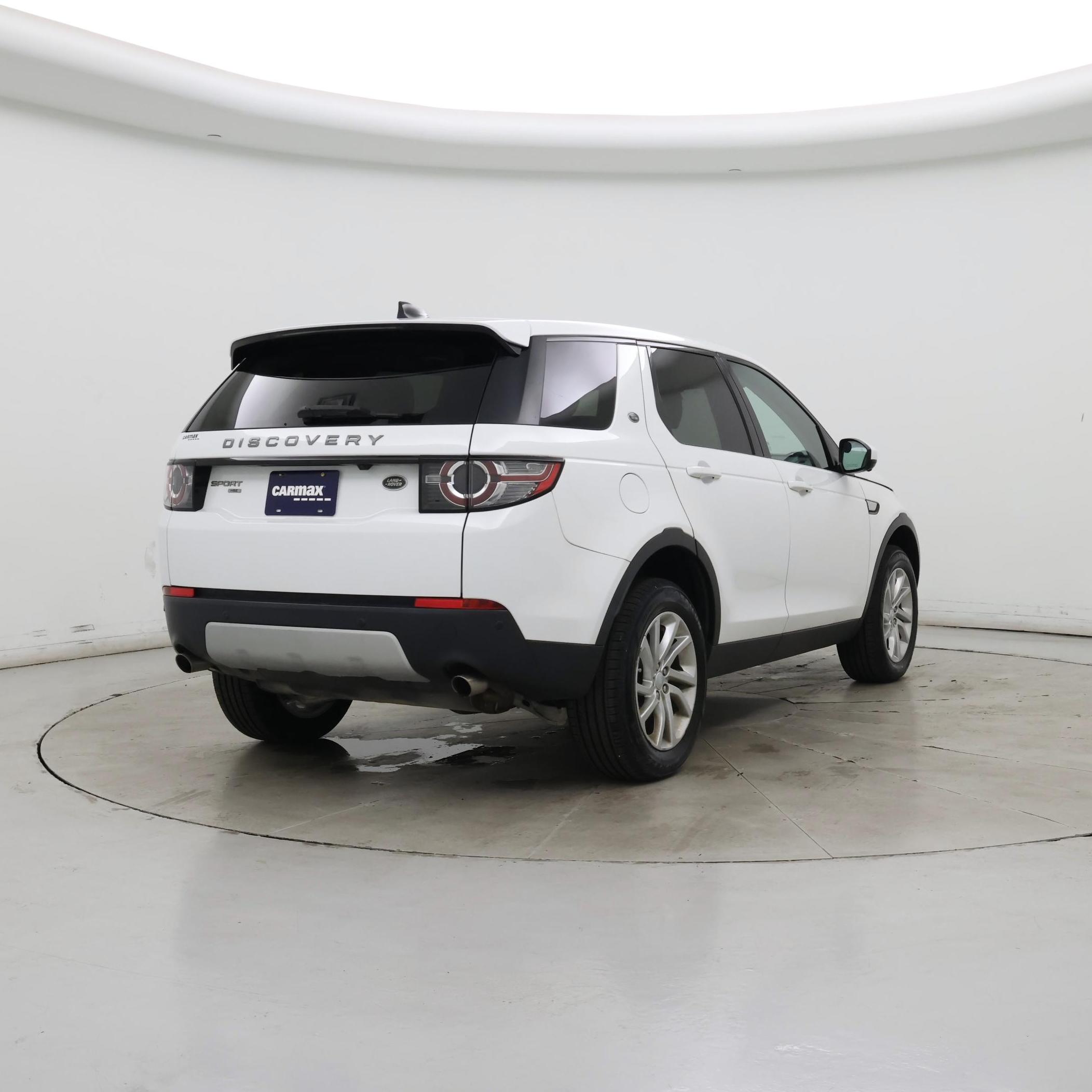 Thumbnail: 2019 Land Rover Discovery Sport - 8
