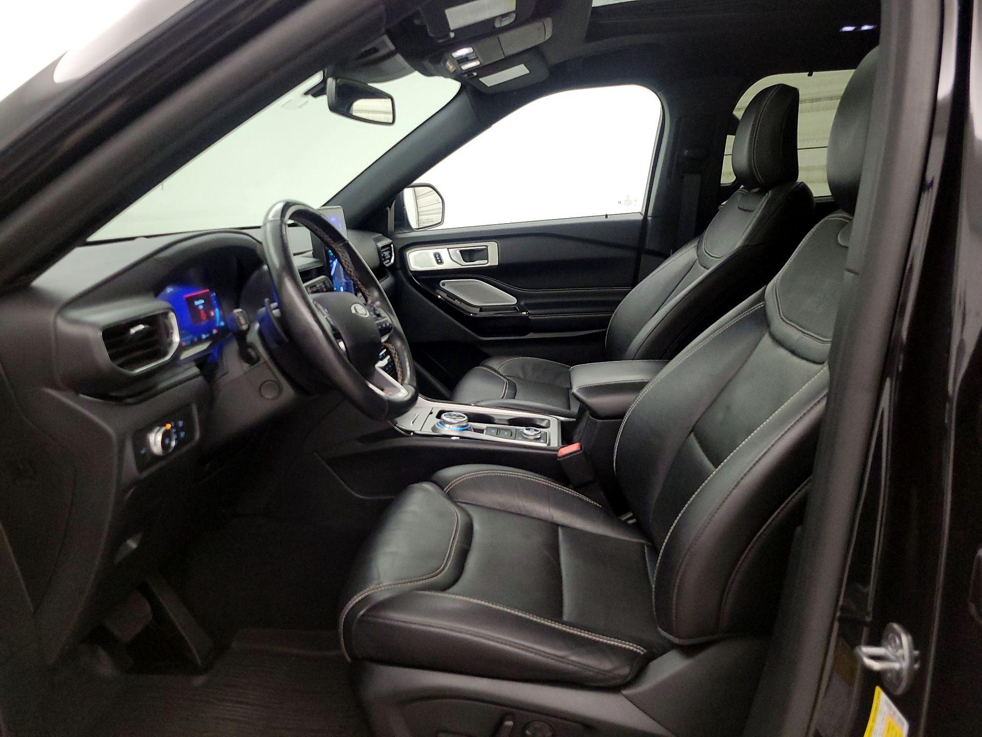 Thumbnail: 2021 Ford Explorer - 11