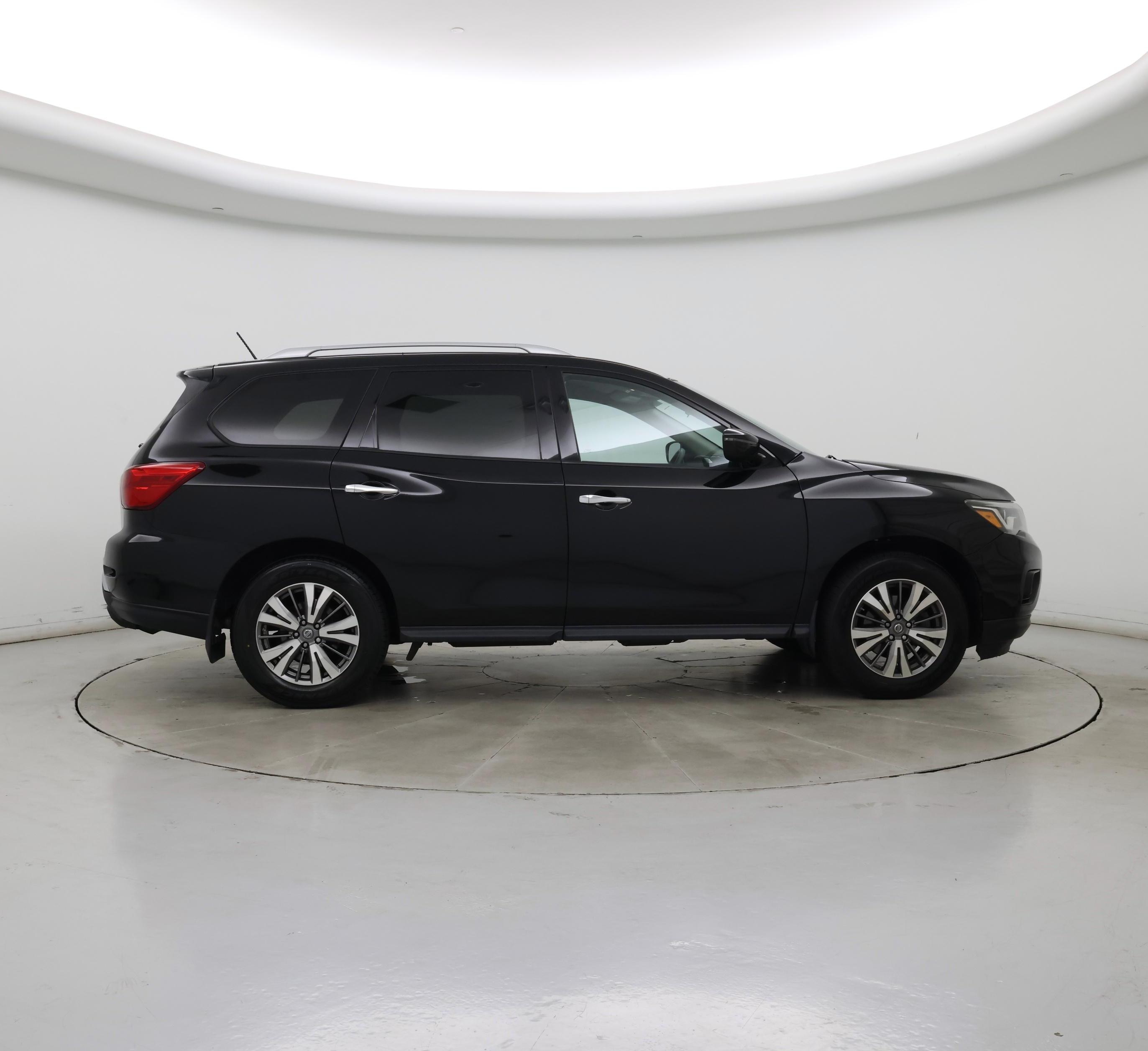 Thumbnail: 2018 Nissan Pathfinder - 7