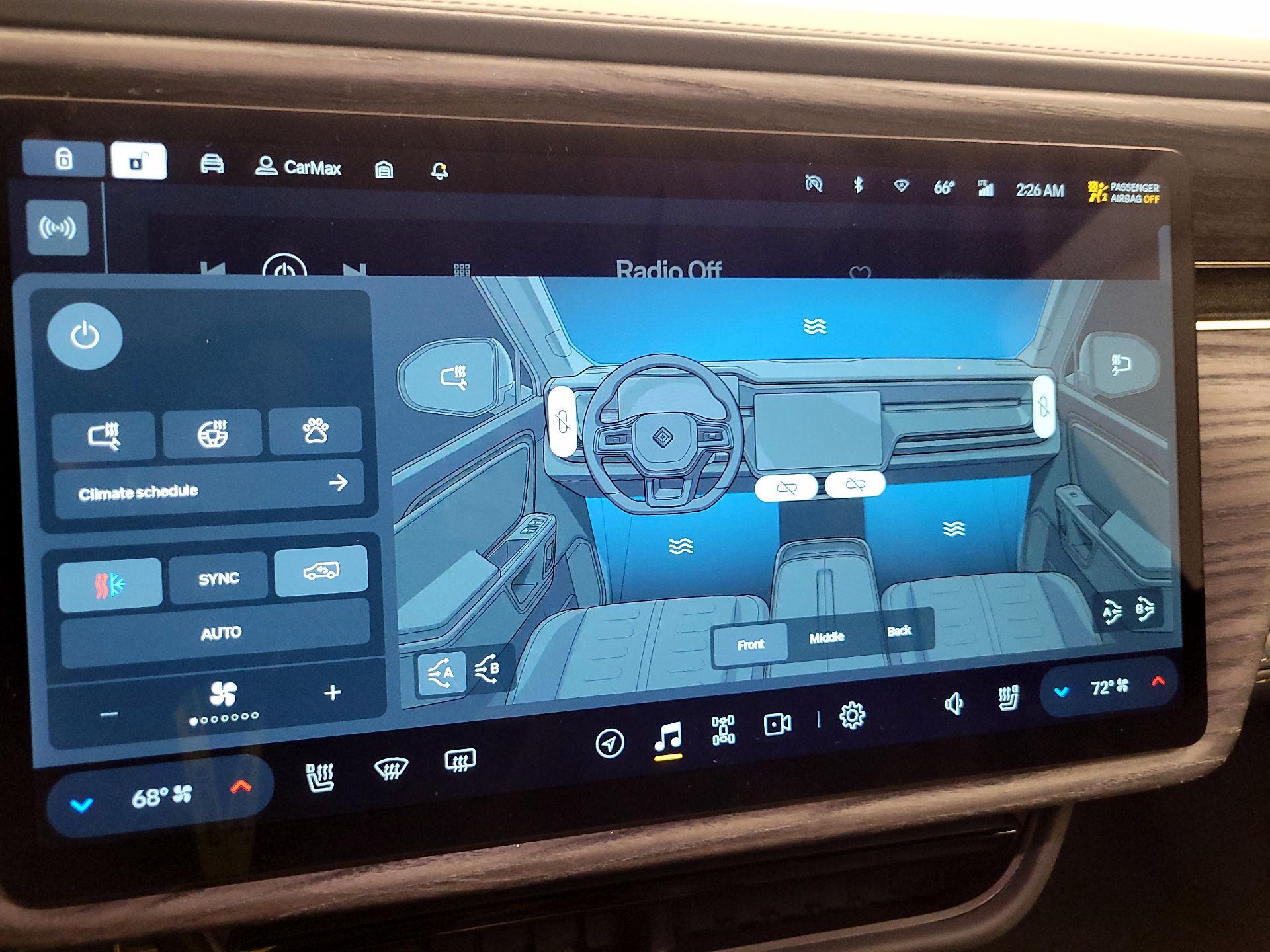 Thumbnail: 2022 Rivian R1S - 16