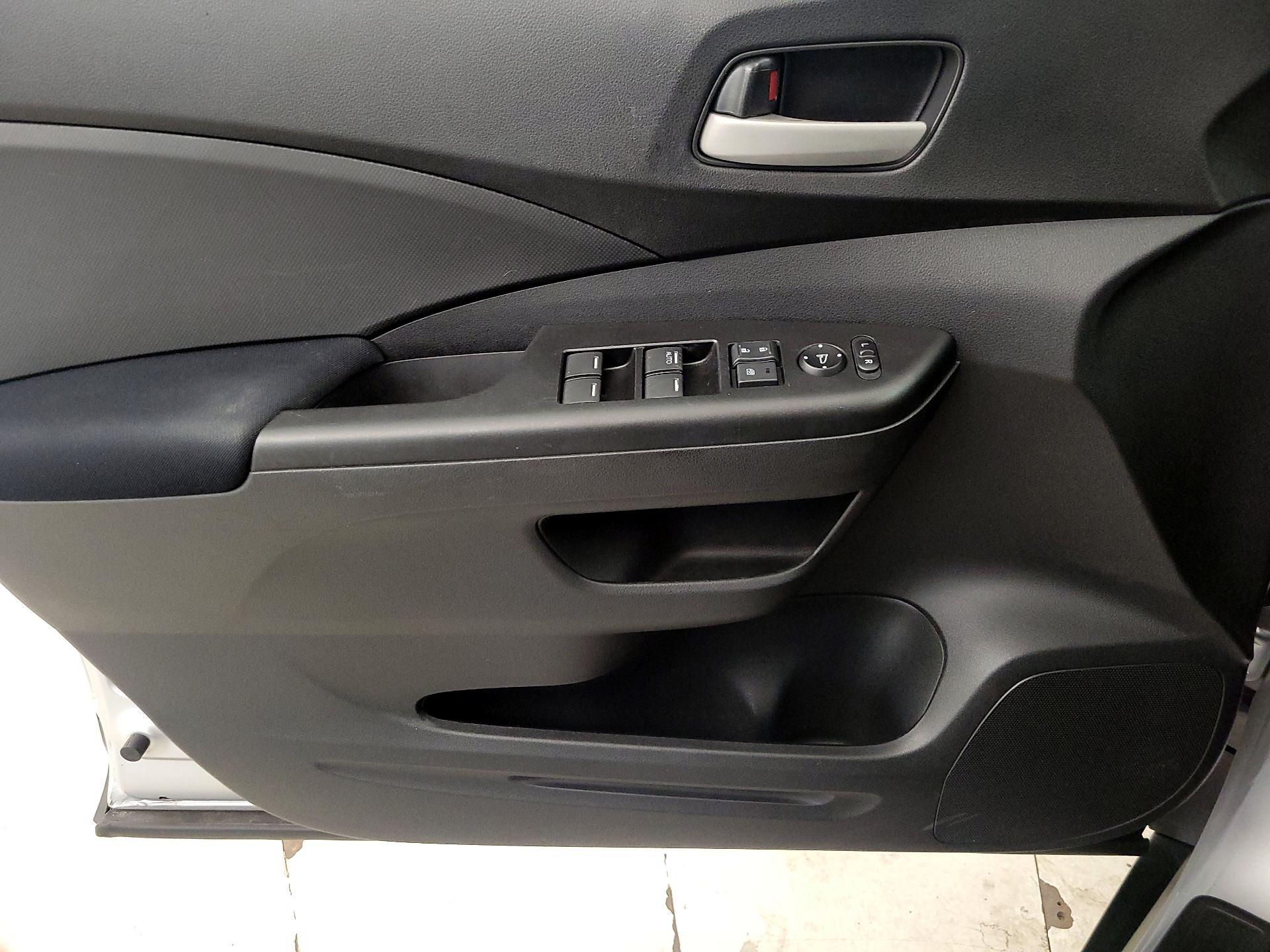 Thumbnail: 2015 Honda CR-V - 12