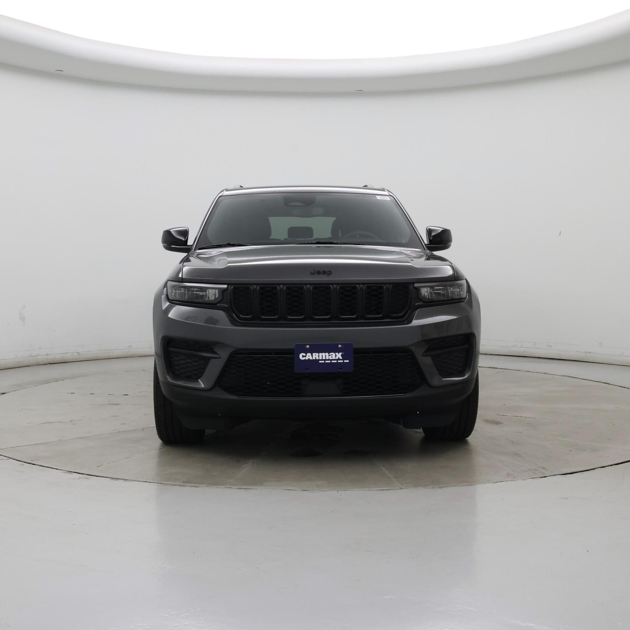 Thumbnail: 2023 Jeep Grand Cherokee - 5