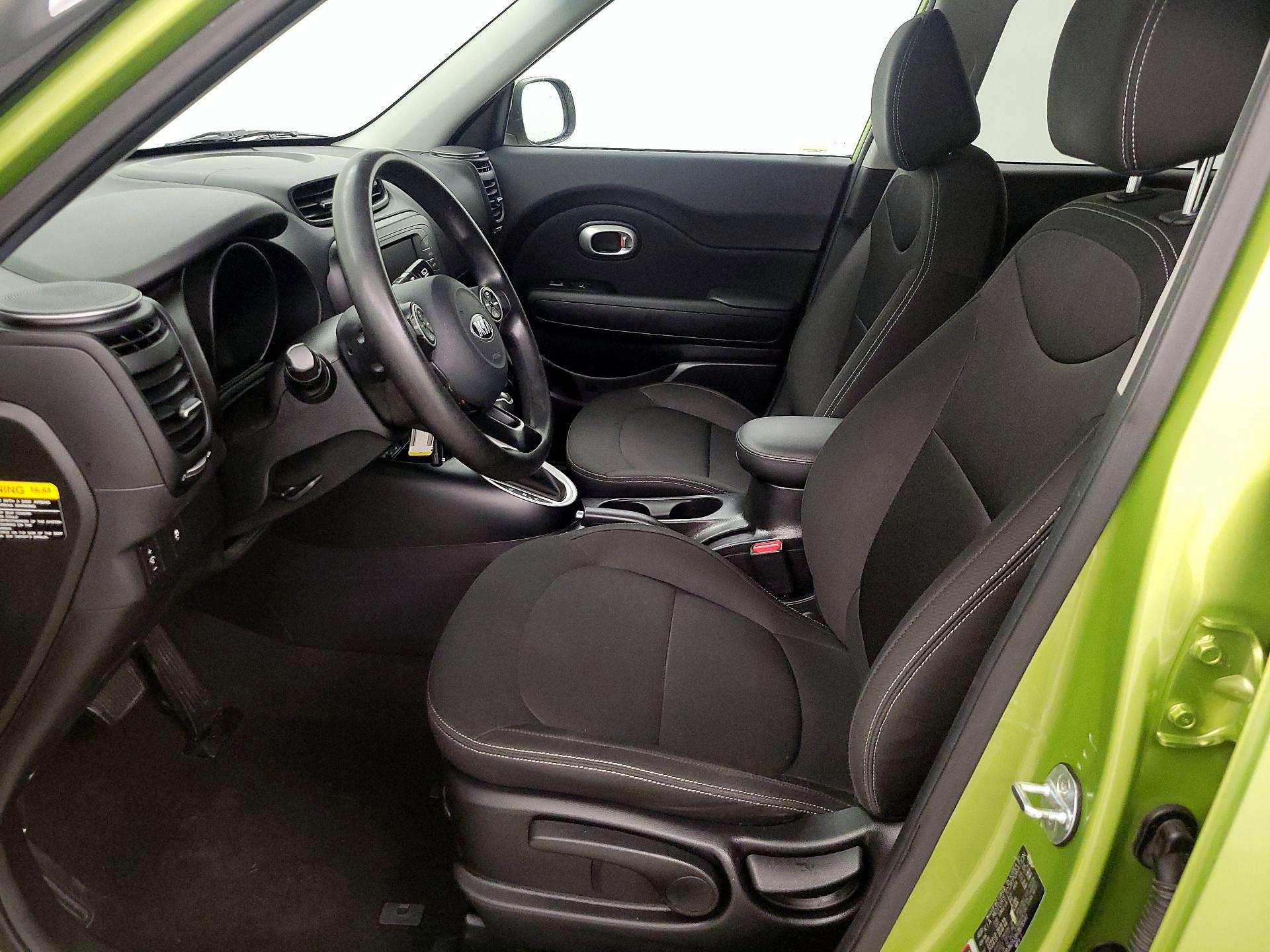 Thumbnail: 2017 Kia Soul - 11