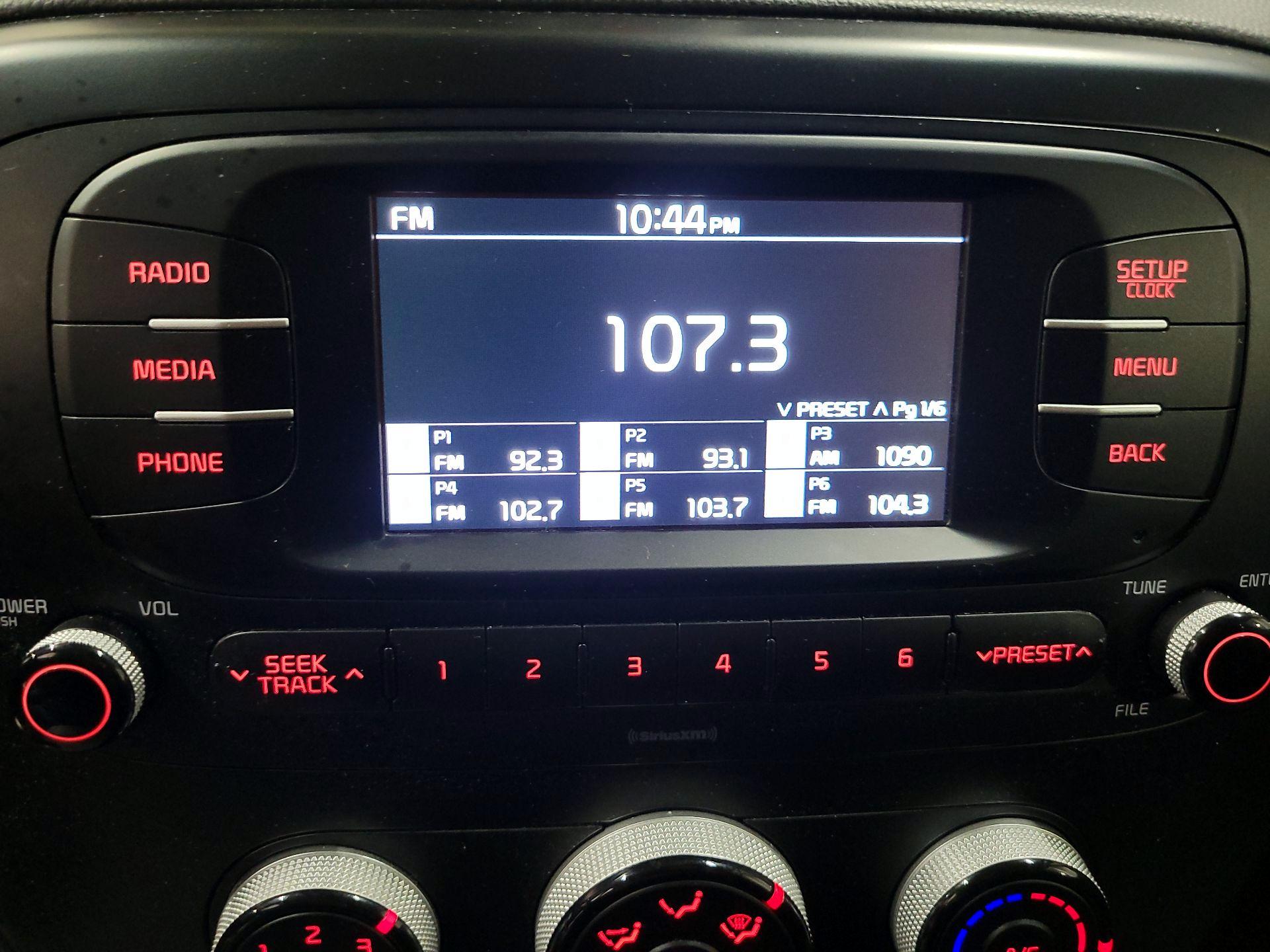 Thumbnail: 2017 Kia Soul - 14