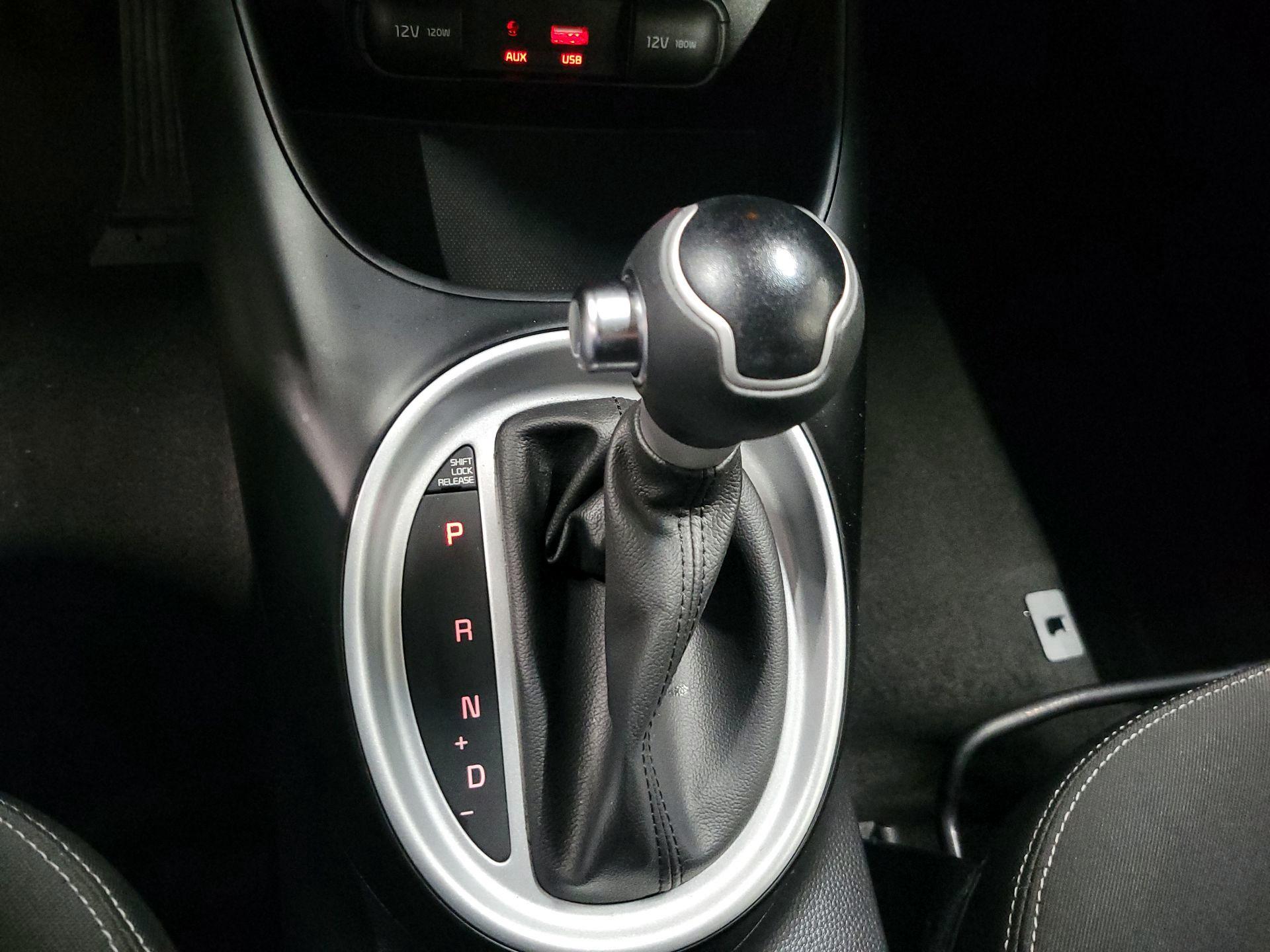 Thumbnail: 2017 Kia Soul - 16
