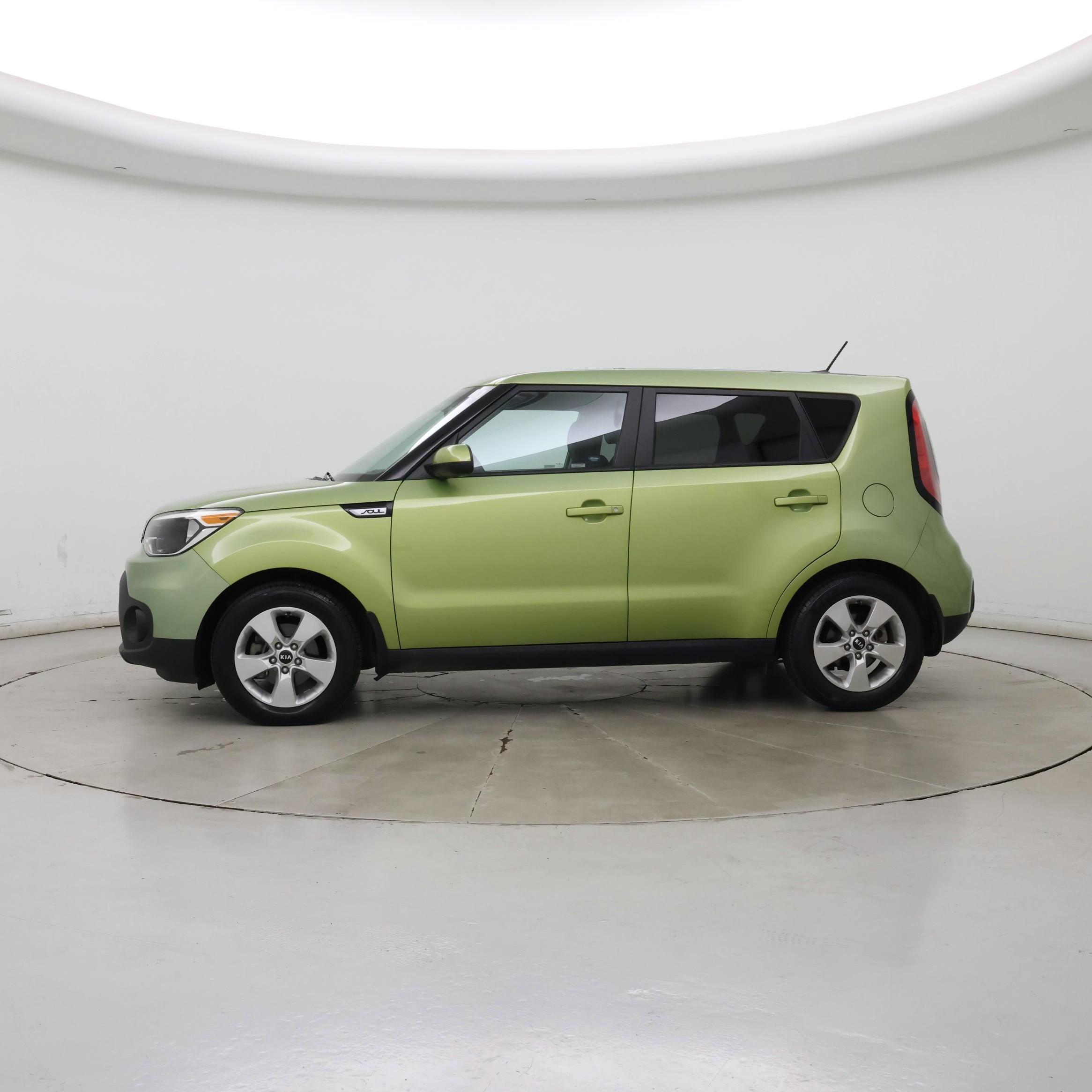 Thumbnail: 2017 Kia Soul - 3