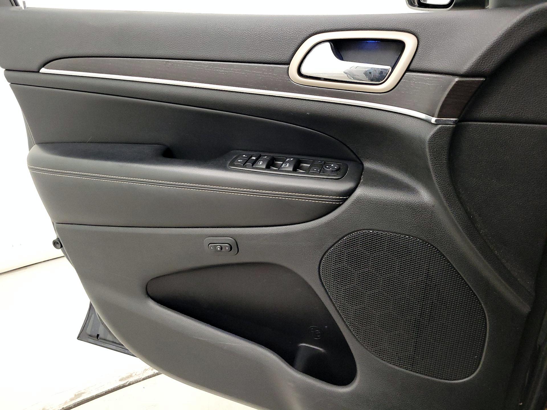 Thumbnail: 2014 Jeep Grand Cherokee - 12