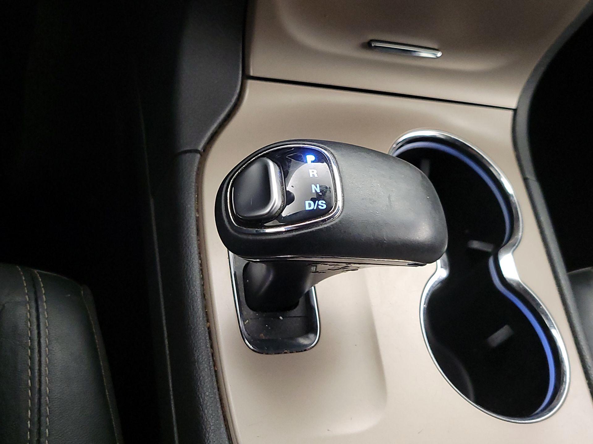 Thumbnail: 2014 Jeep Grand Cherokee - 18