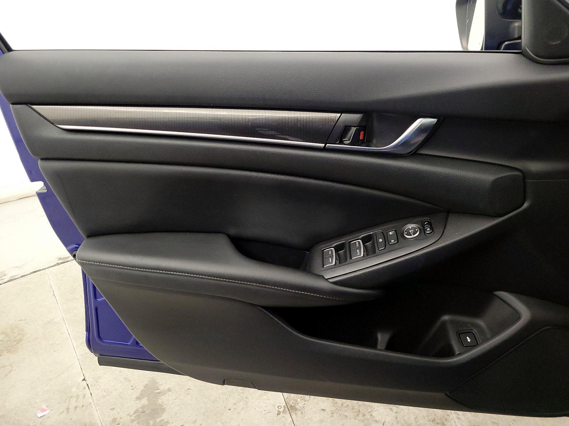 Thumbnail: 2021 Honda Accord - 12