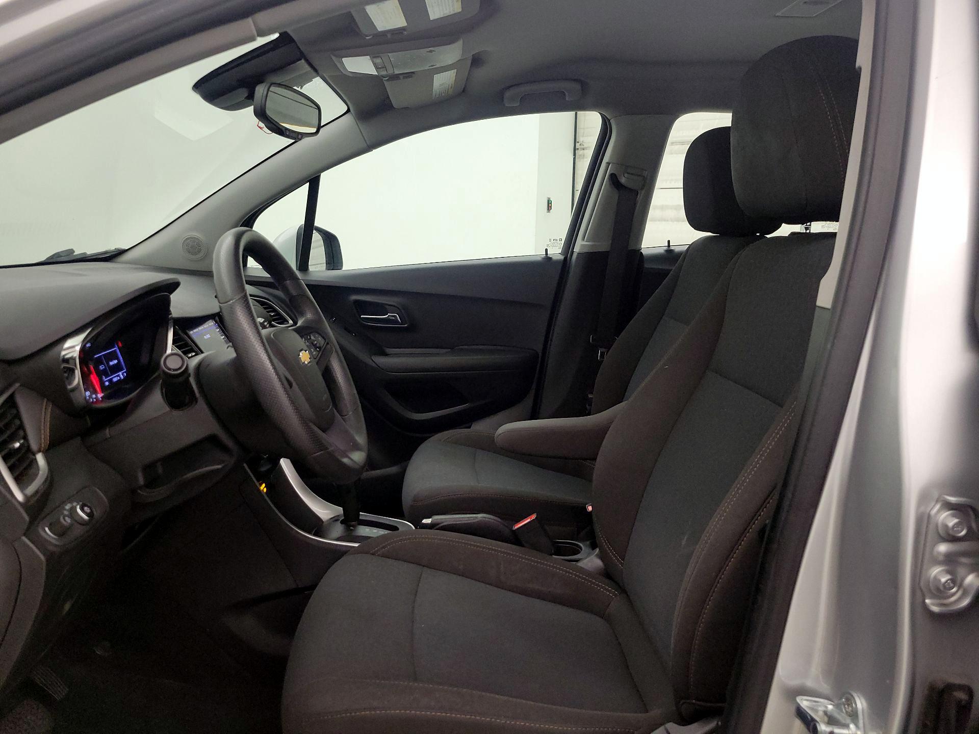 Thumbnail: 2020 Chevrolet Trax - 11