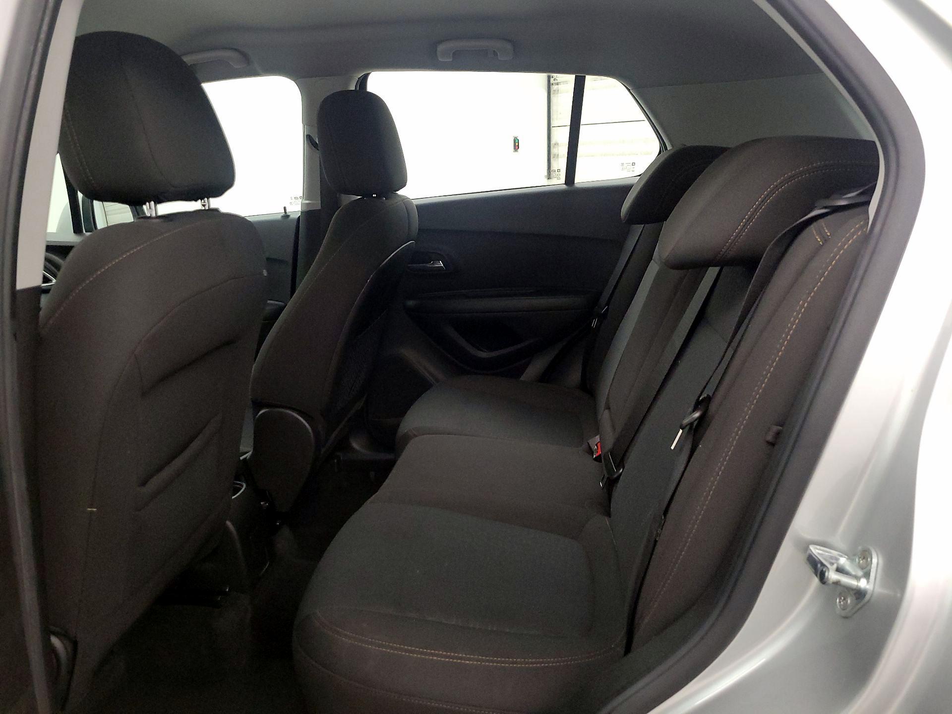 Thumbnail: 2020 Chevrolet Trax - 19