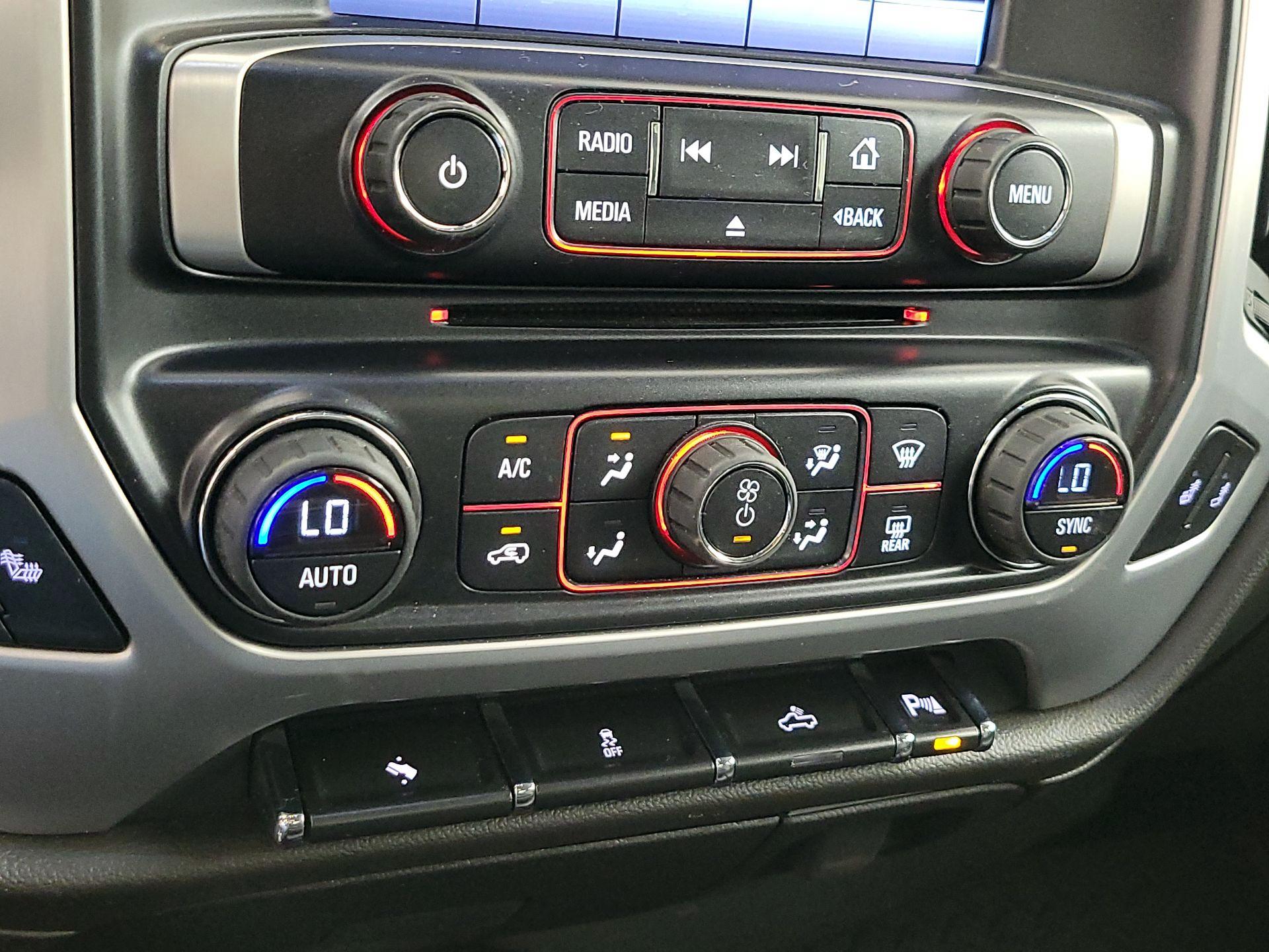 Thumbnail: 2014 GMC Sierra 1500 - 17