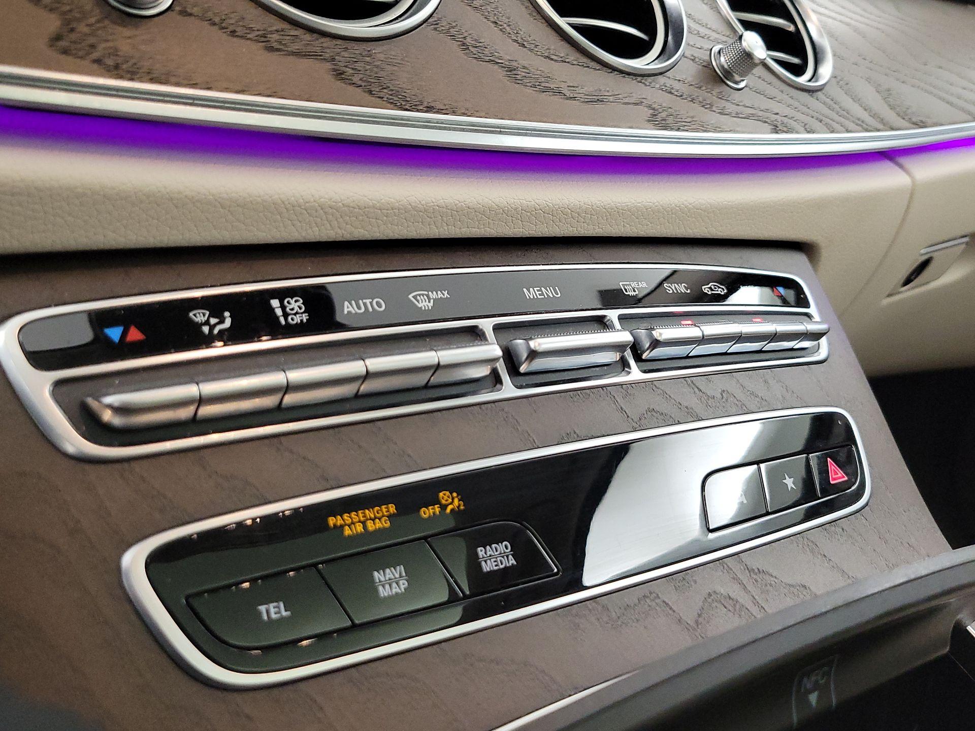 Thumbnail: 2021 Mercedes-Benz E-Class - 17