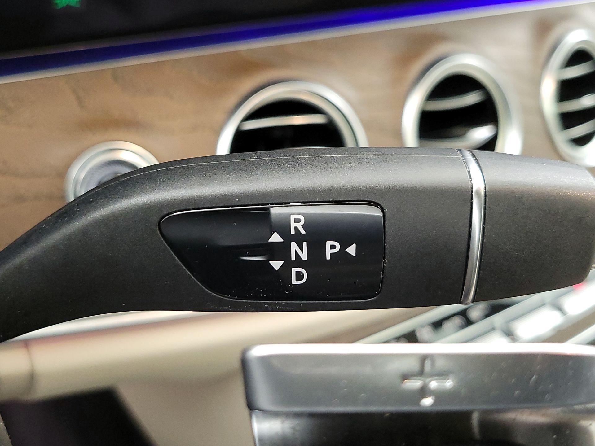 Thumbnail: 2021 Mercedes-Benz E-Class - 18