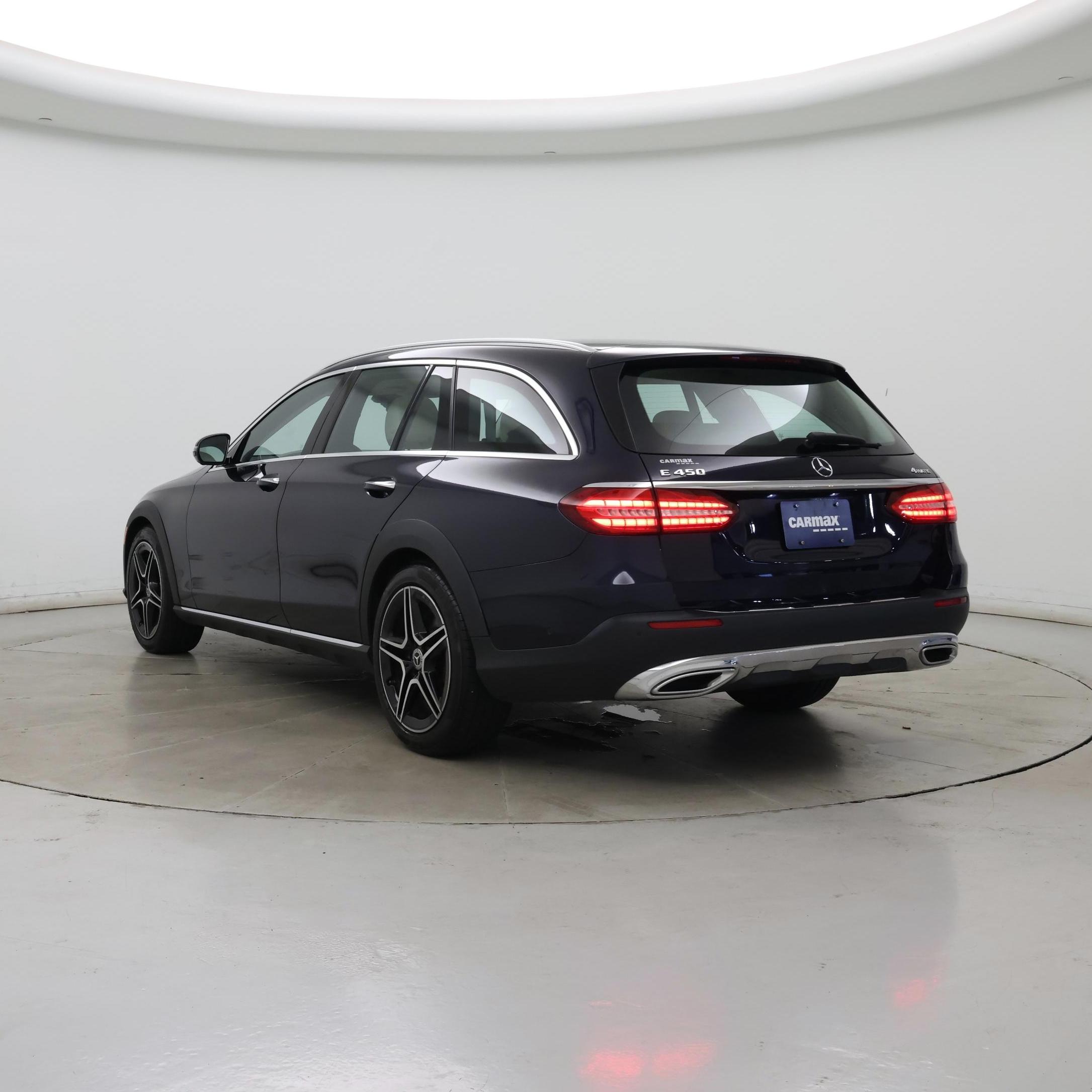 Thumbnail: 2021 Mercedes-Benz E-Class - 2