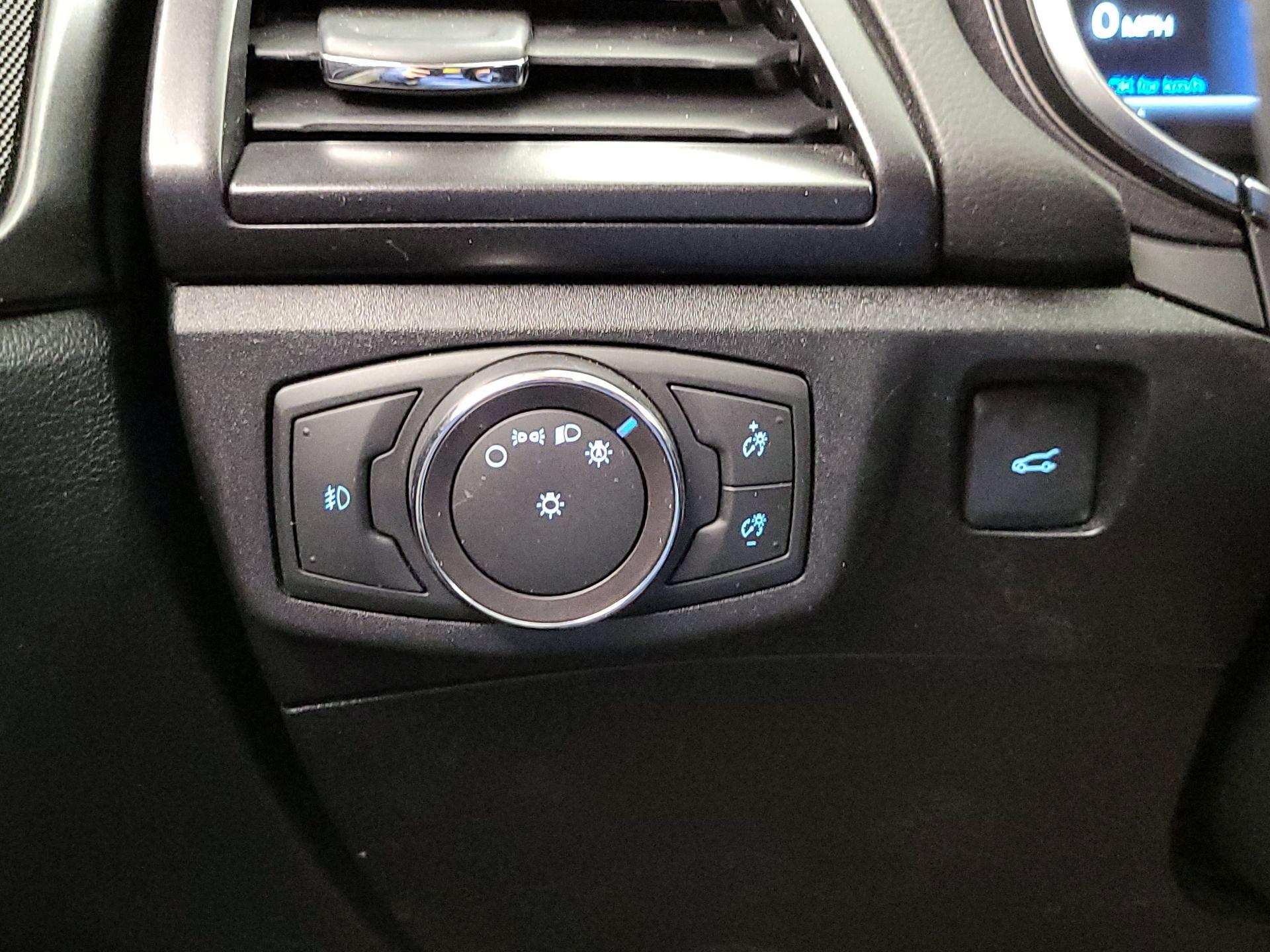 Thumbnail: 2018 Ford Fusion - 13