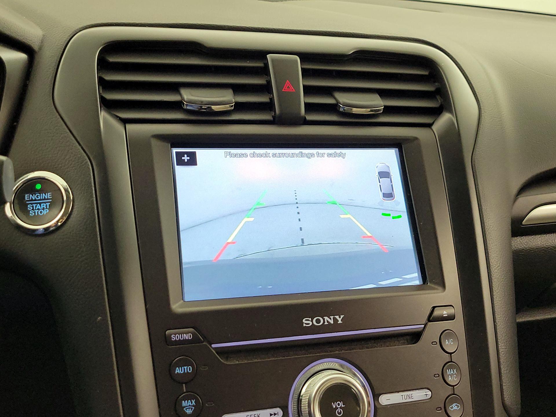 Thumbnail: 2018 Ford Fusion - 15