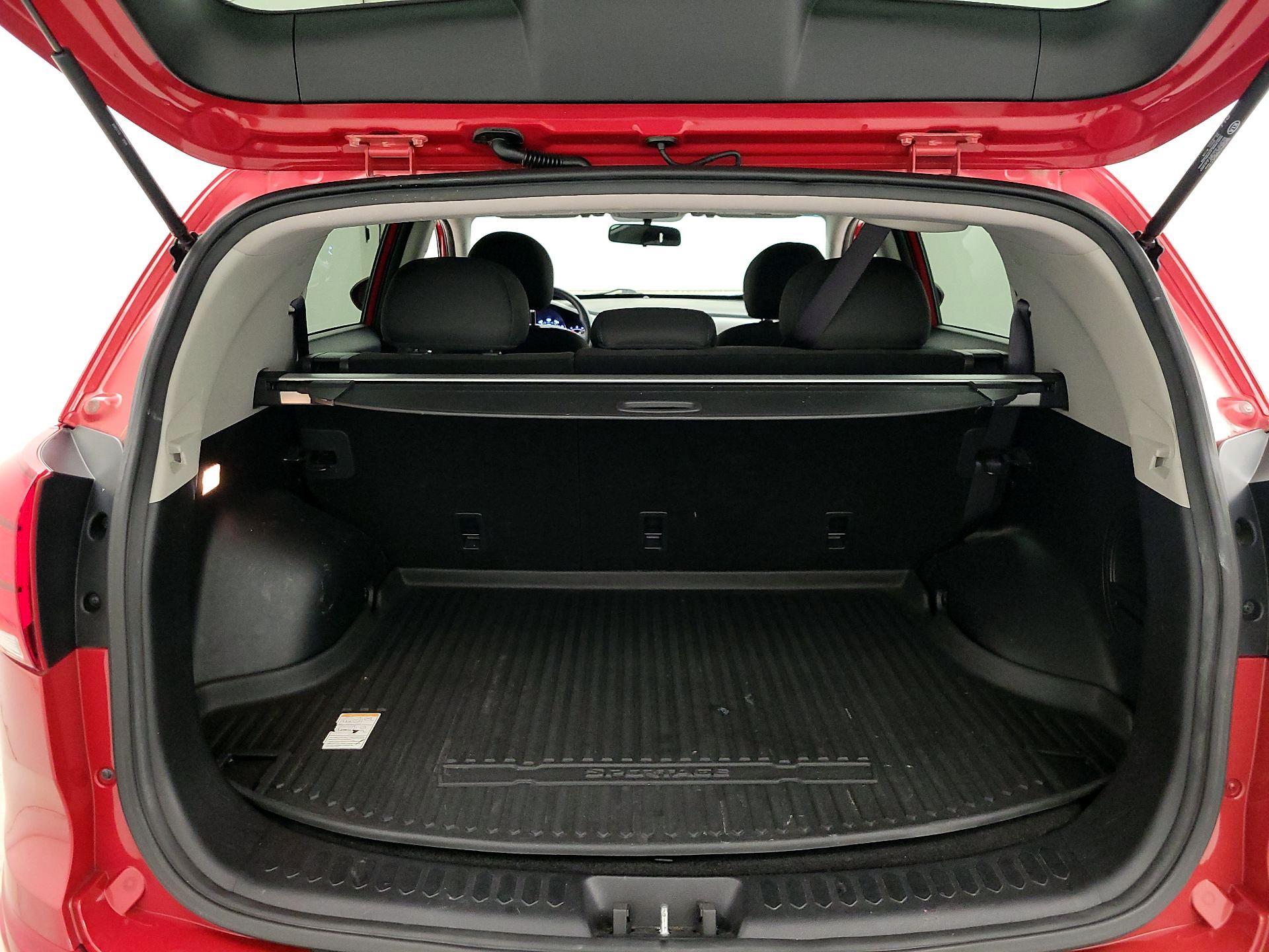 Thumbnail: 2014 Kia Sportage - 19