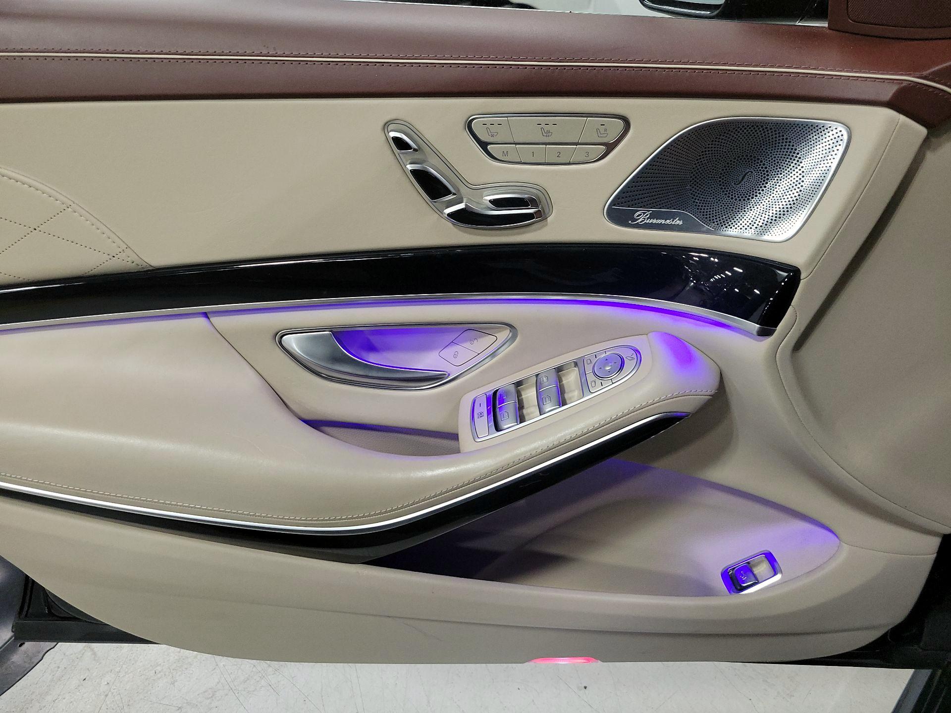 Thumbnail: 2020 Mercedes-Benz S-Class - 12