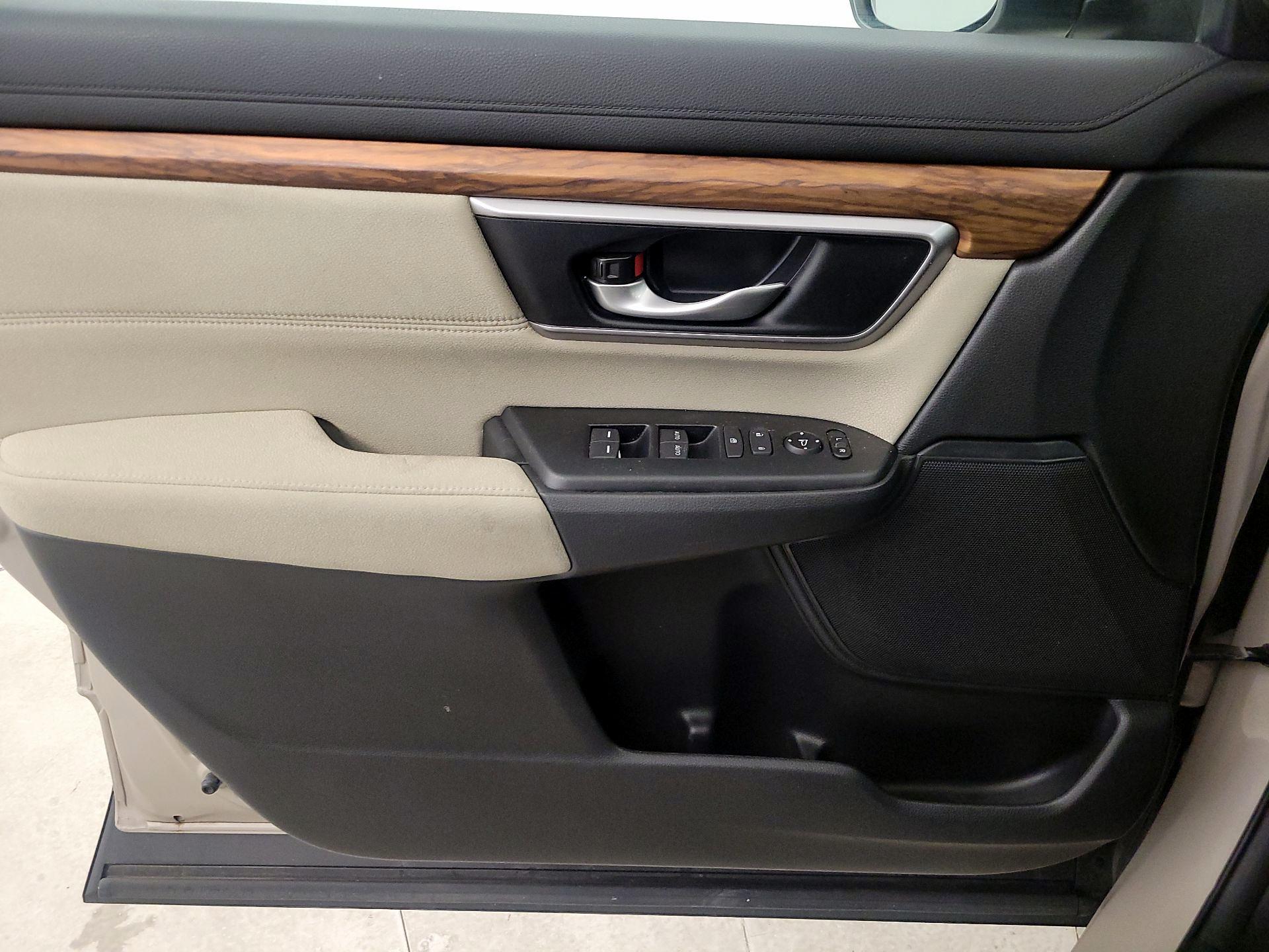 Thumbnail: 2018 Honda CR-V - 12