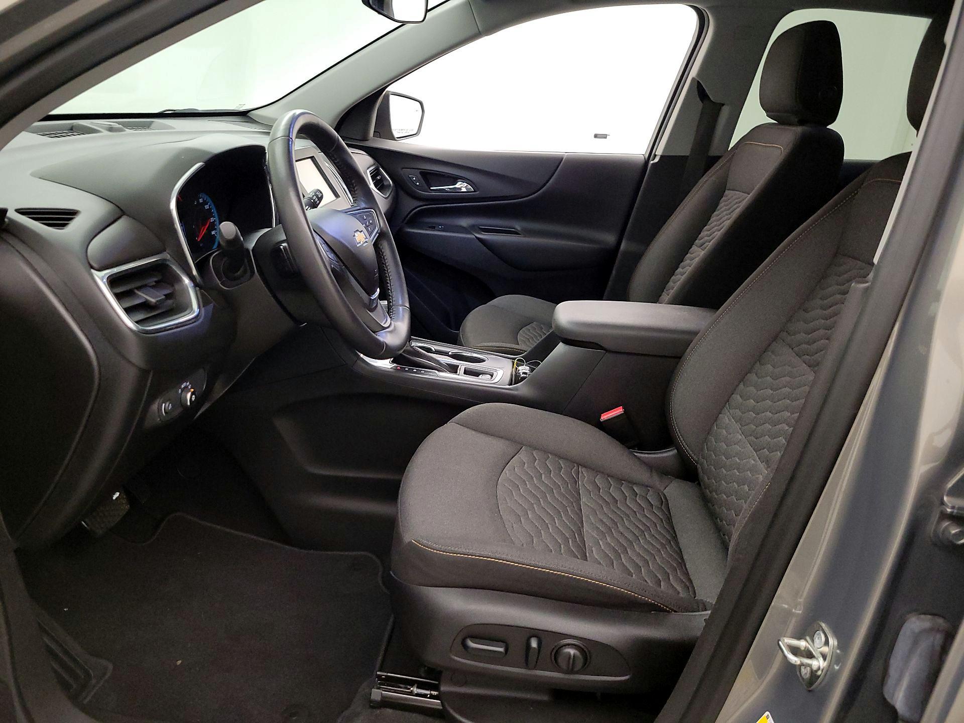 Thumbnail: 2018 Chevrolet Equinox - 11