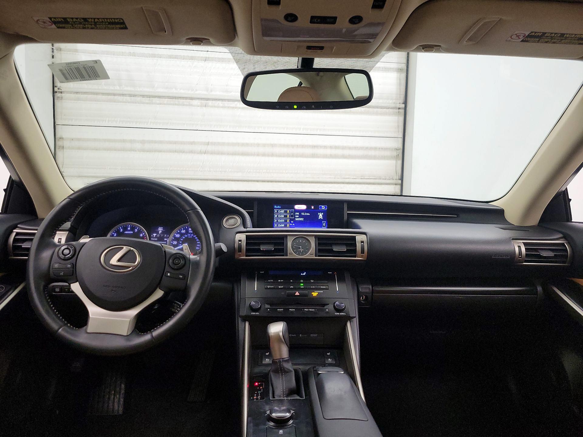 Thumbnail: 2014 Lexus IS - 9