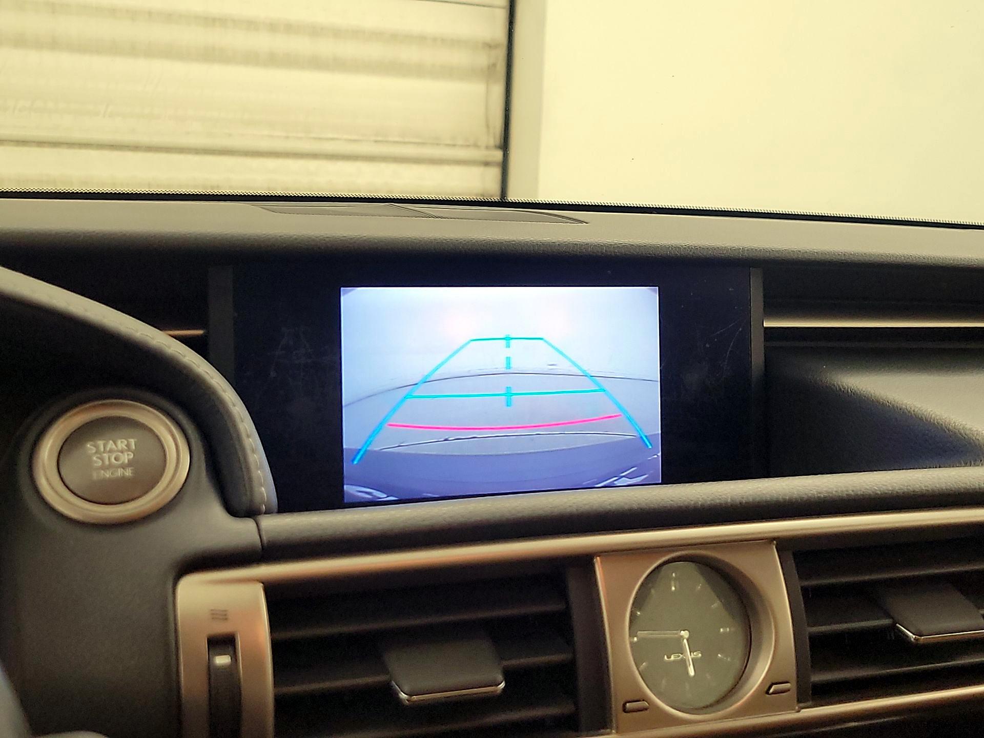 Thumbnail: 2014 Lexus IS - 14