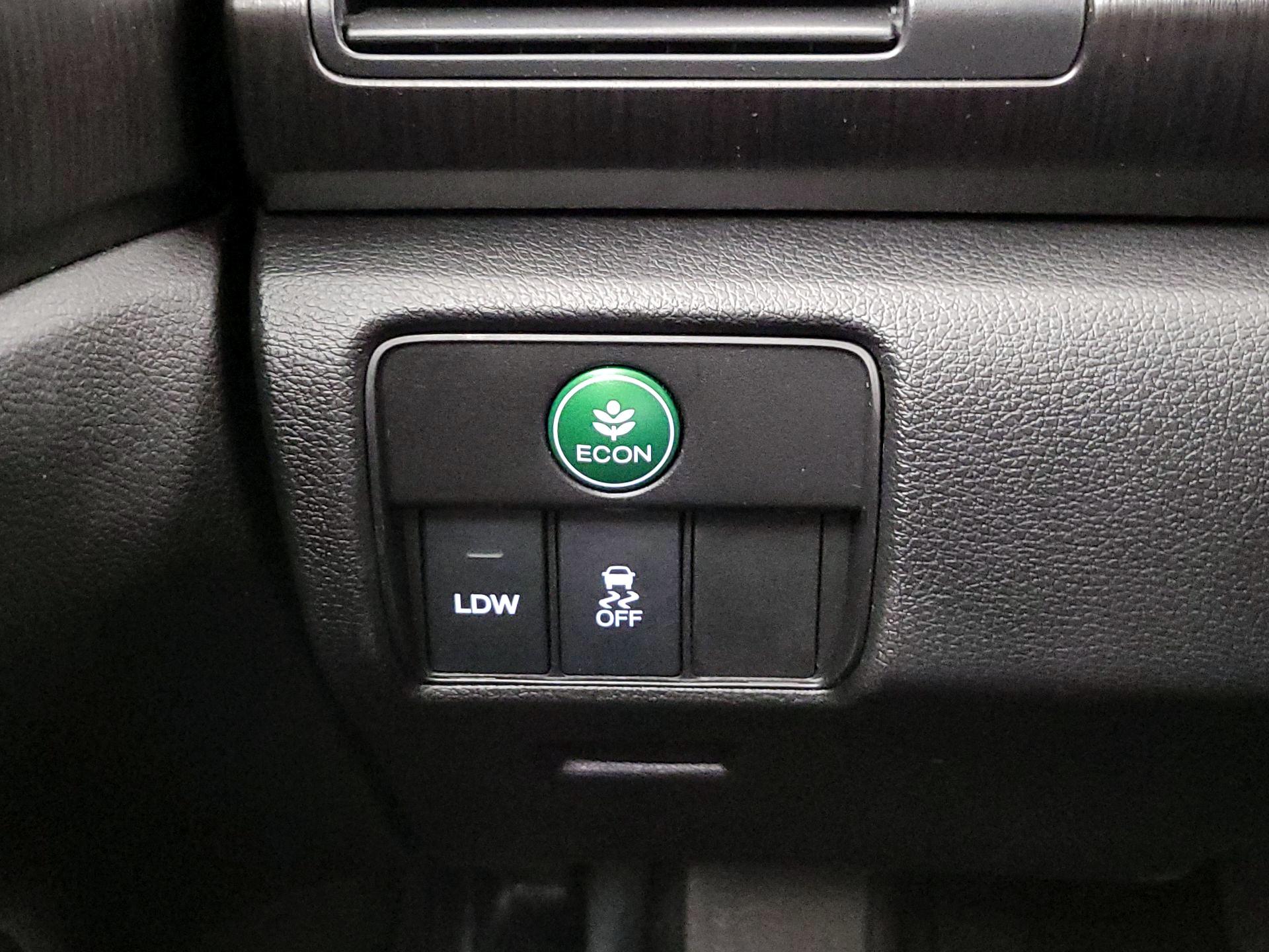 Thumbnail: 2015 Honda Accord - 13