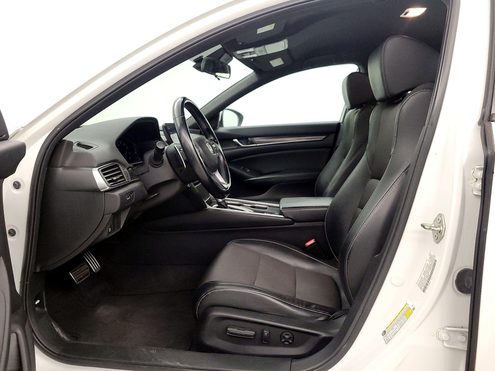 Thumbnail: 2018 Honda Accord - 11