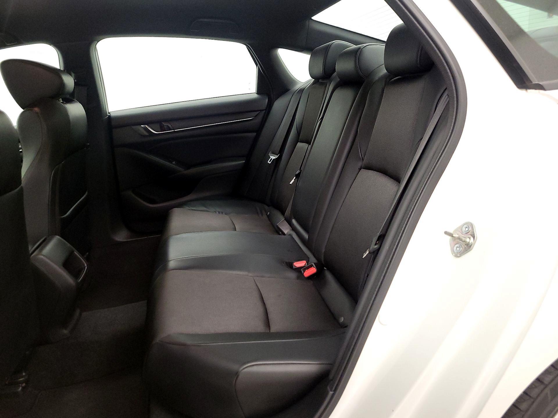 Thumbnail: 2018 Honda Accord - 19