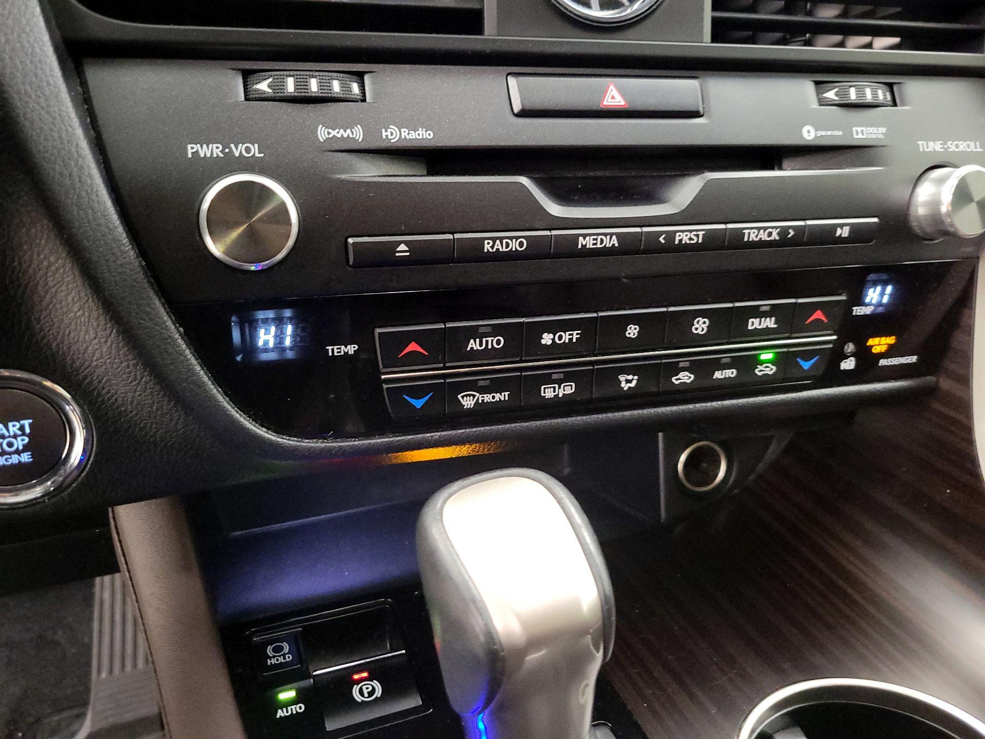 Thumbnail: 2018 Lexus RX - 17