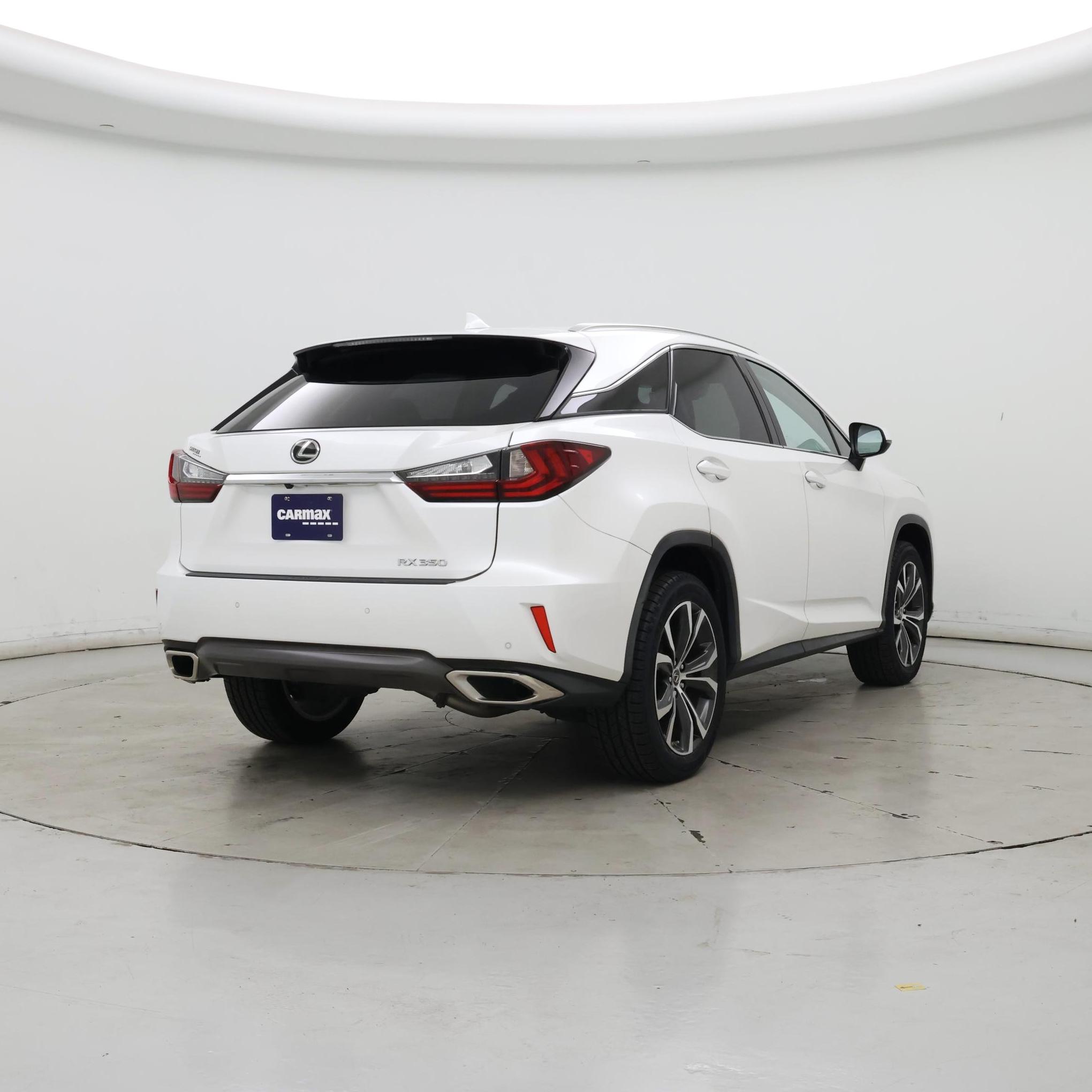 Thumbnail: 2018 Lexus RX - 8