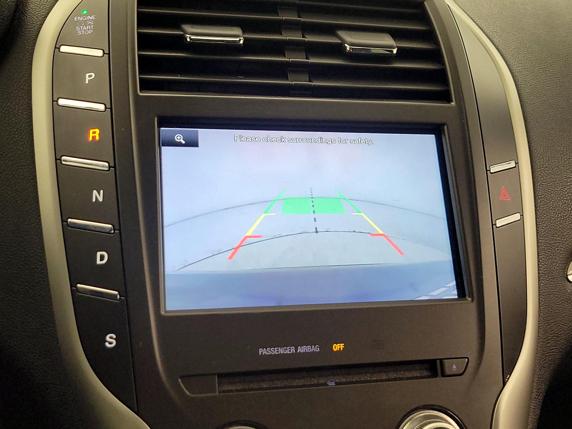 Thumbnail: 2015 Lincoln MKC - 15