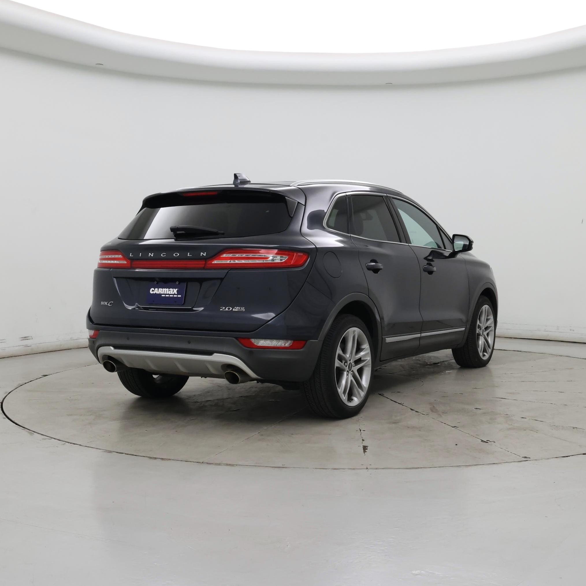 Thumbnail: 2015 Lincoln MKC - 8