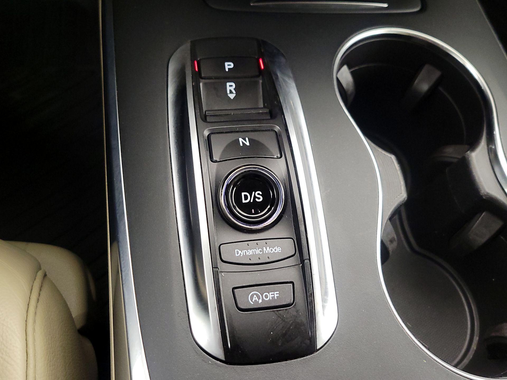 Thumbnail: 2020 Acura MDX - 17