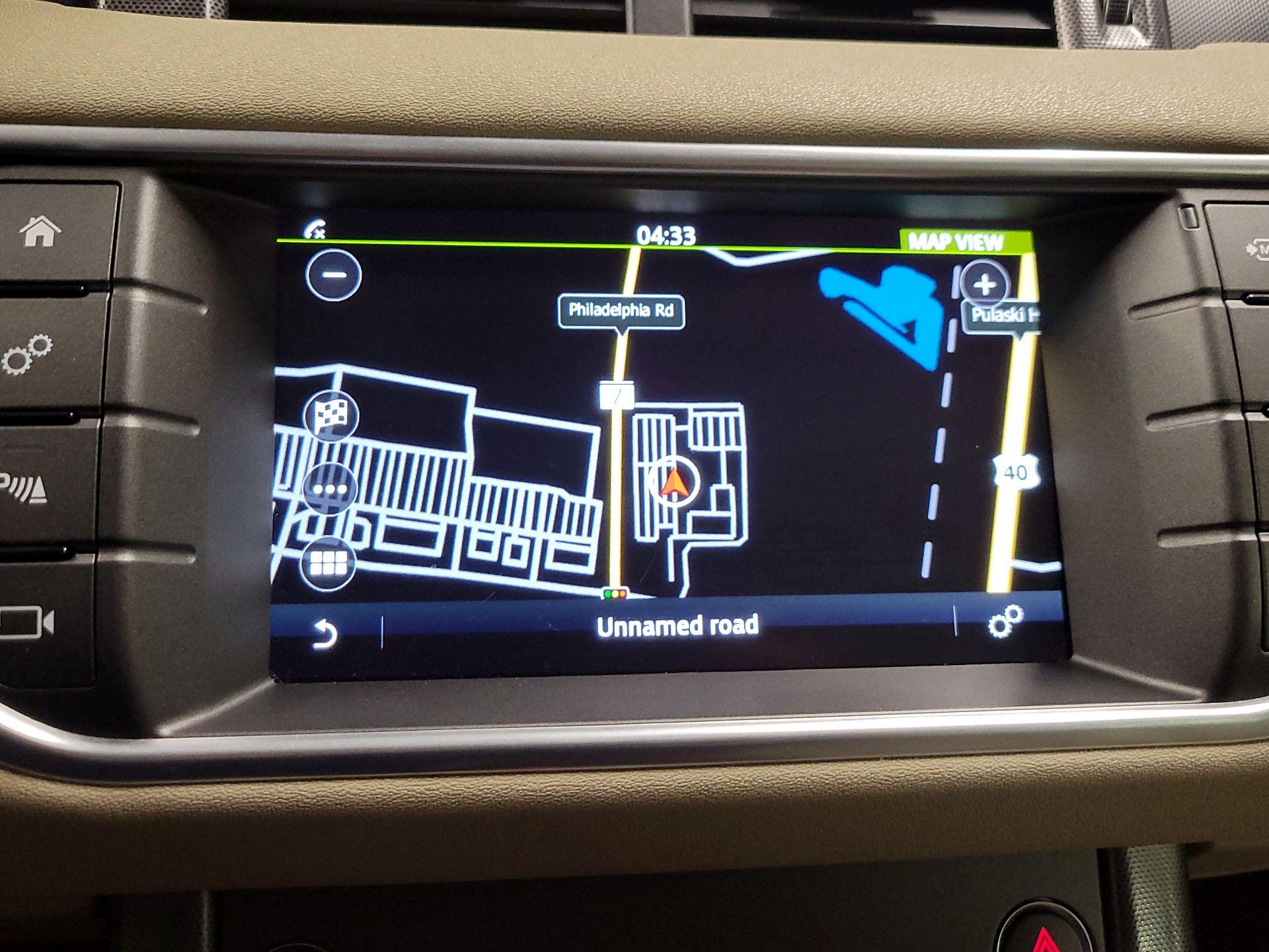 Thumbnail: 2018 Land Rover Range Rover Evoque - 14